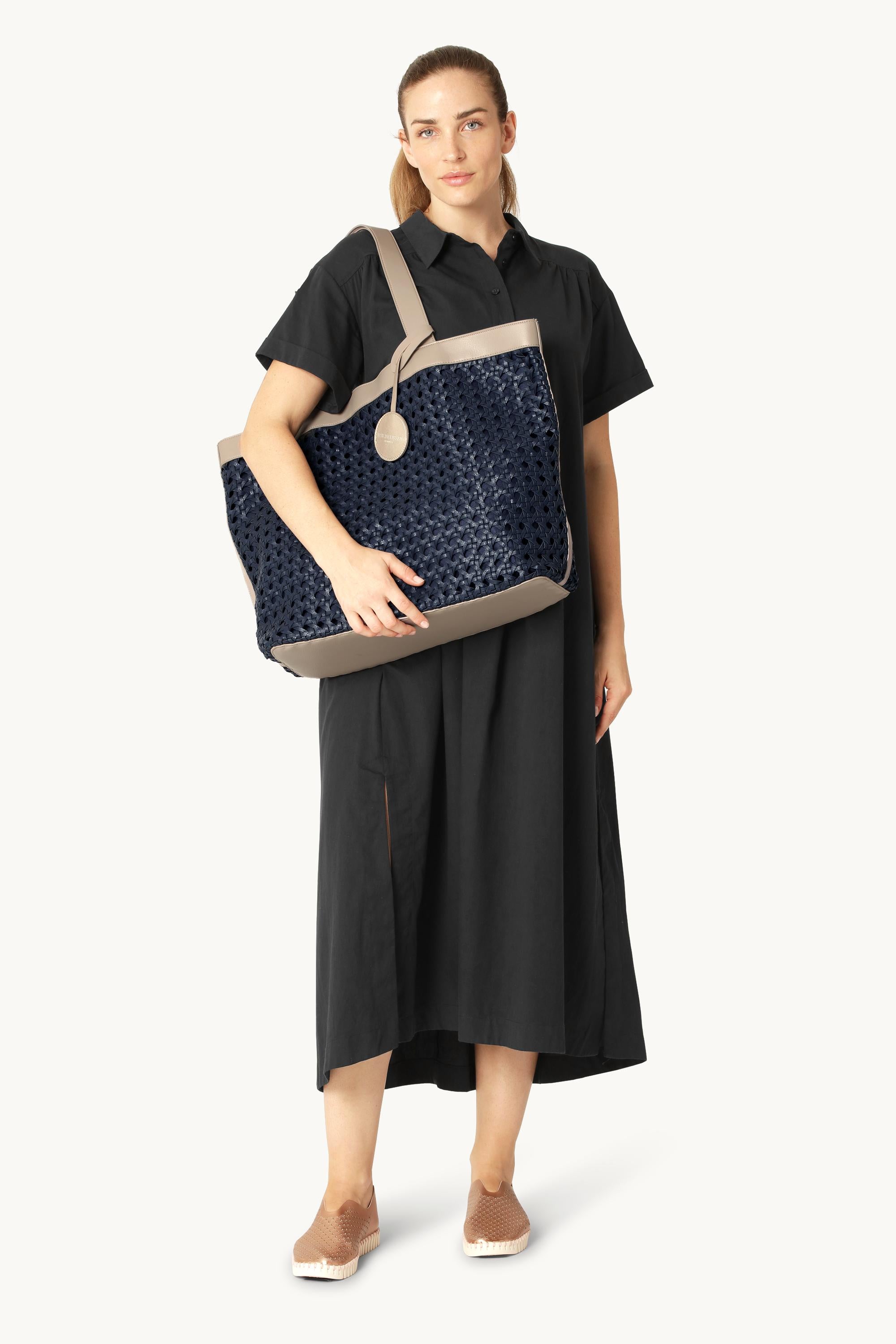 Große Beach Bag - Dark Indigo Sand Pile