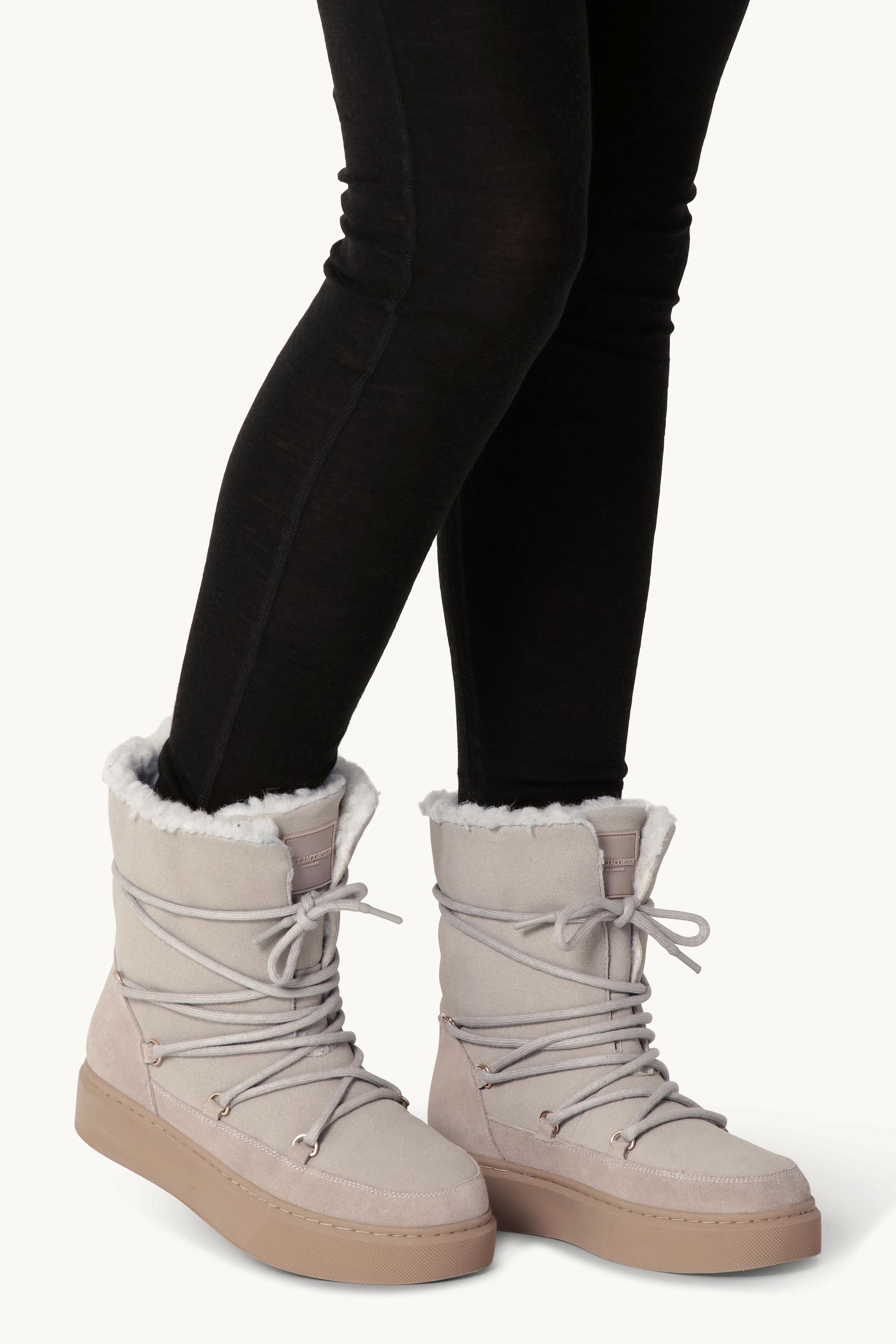 Winterstiefel mit Schnürung - Atmosphere Natural