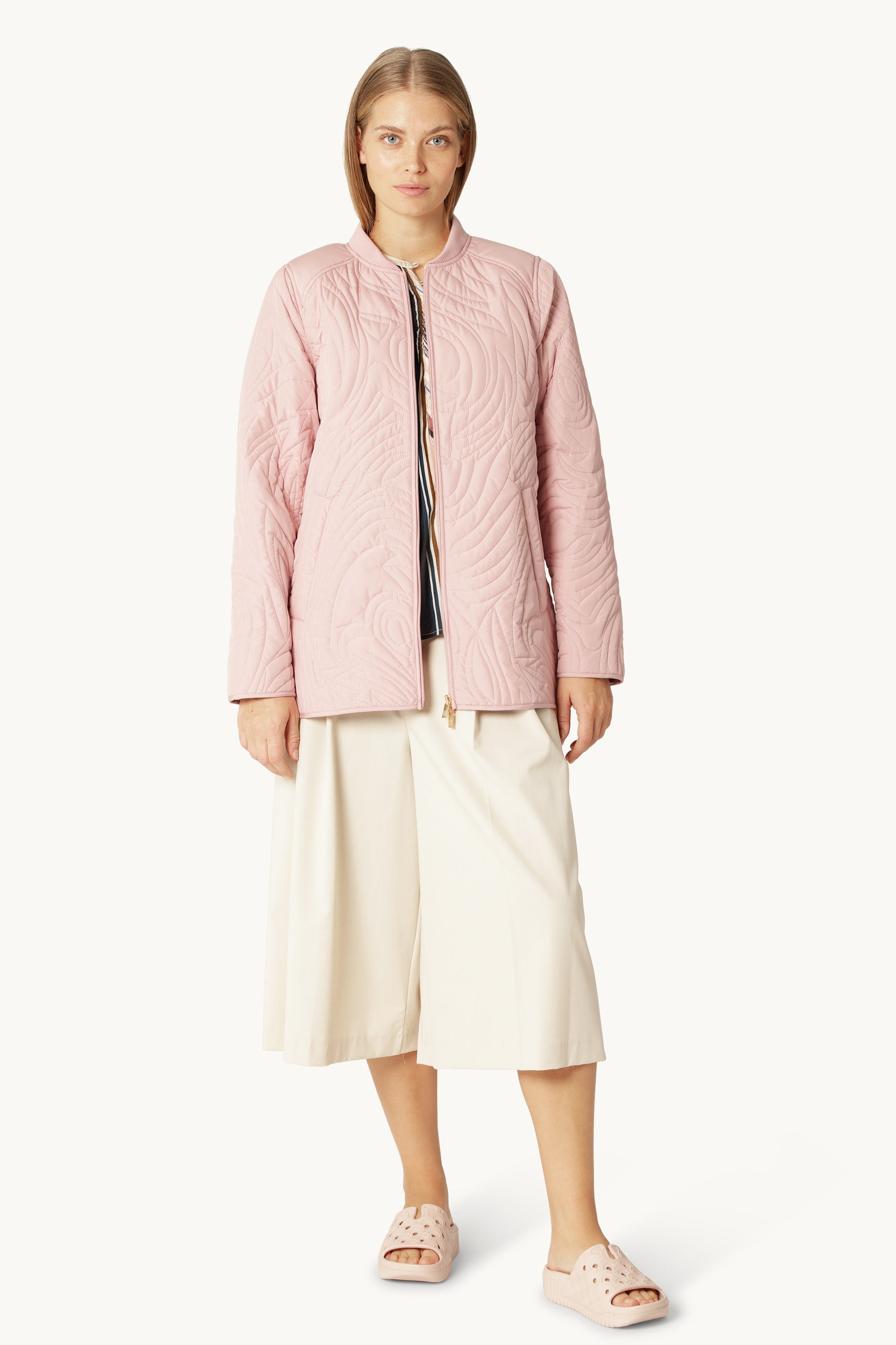 Kurze Steppjacke - Peachskin