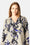 Bluse mit V-Ausschnitt - Sand Artsy Stroke Flower