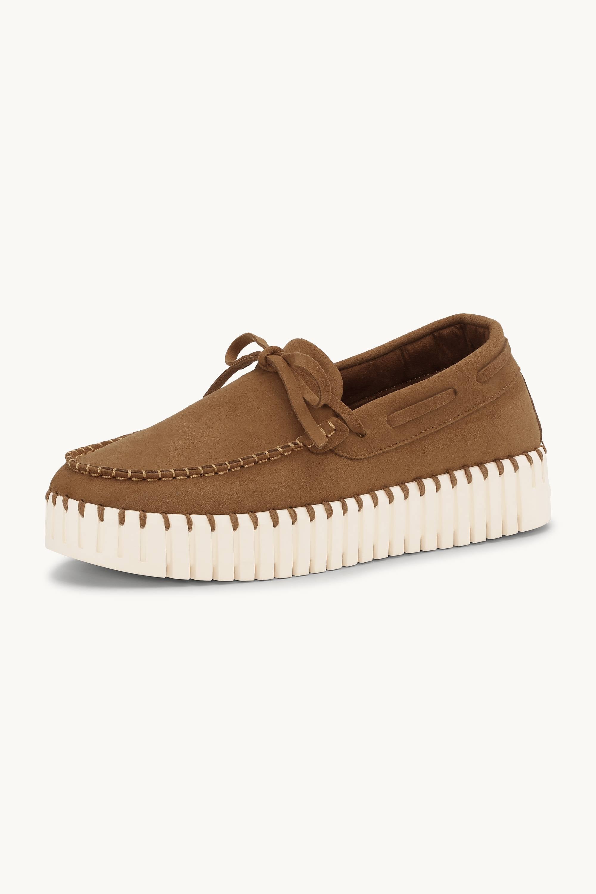 Tulip Sailor Shoe - Cashew Pearled Ivory