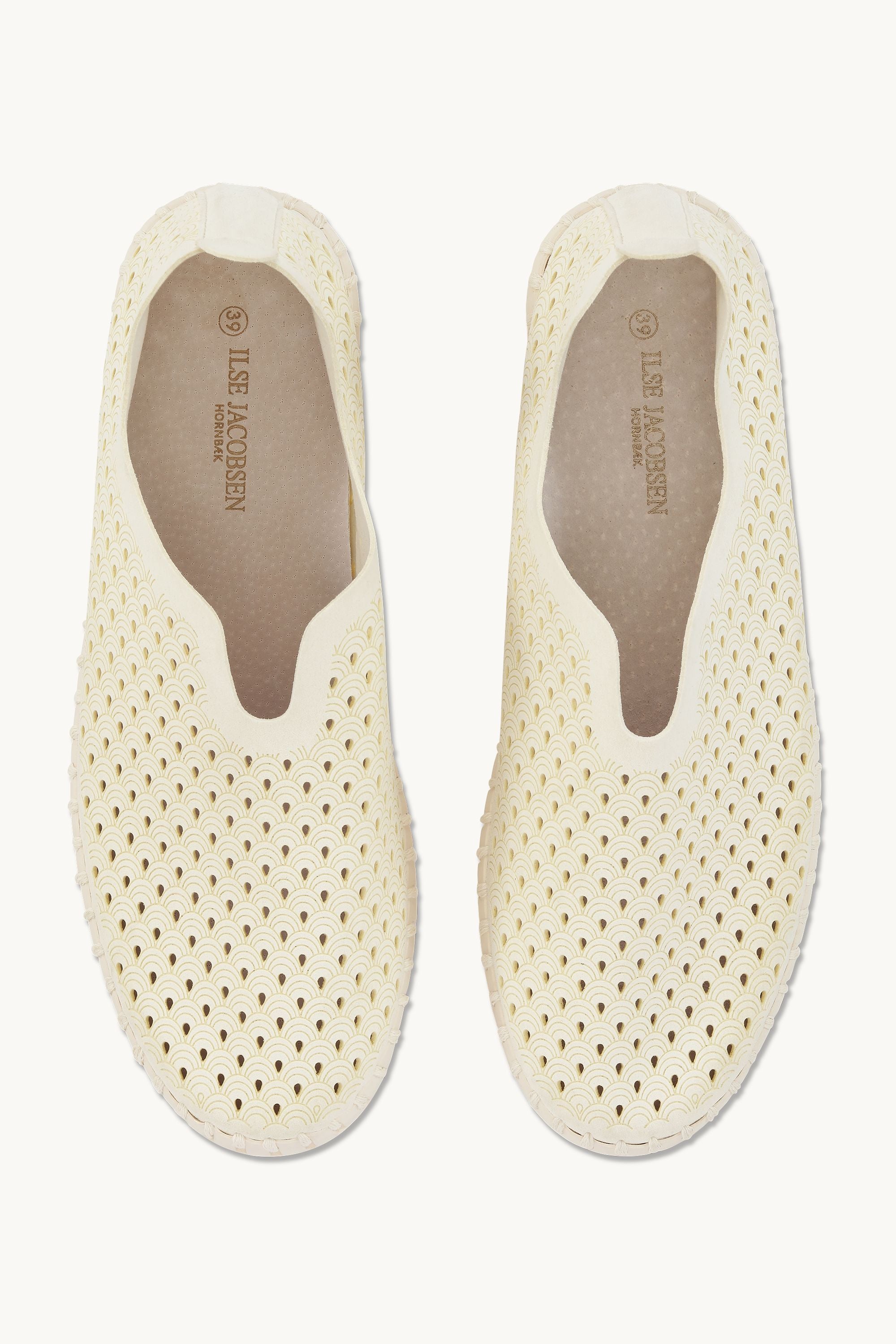 Tulip Slipper - Milk Creme
