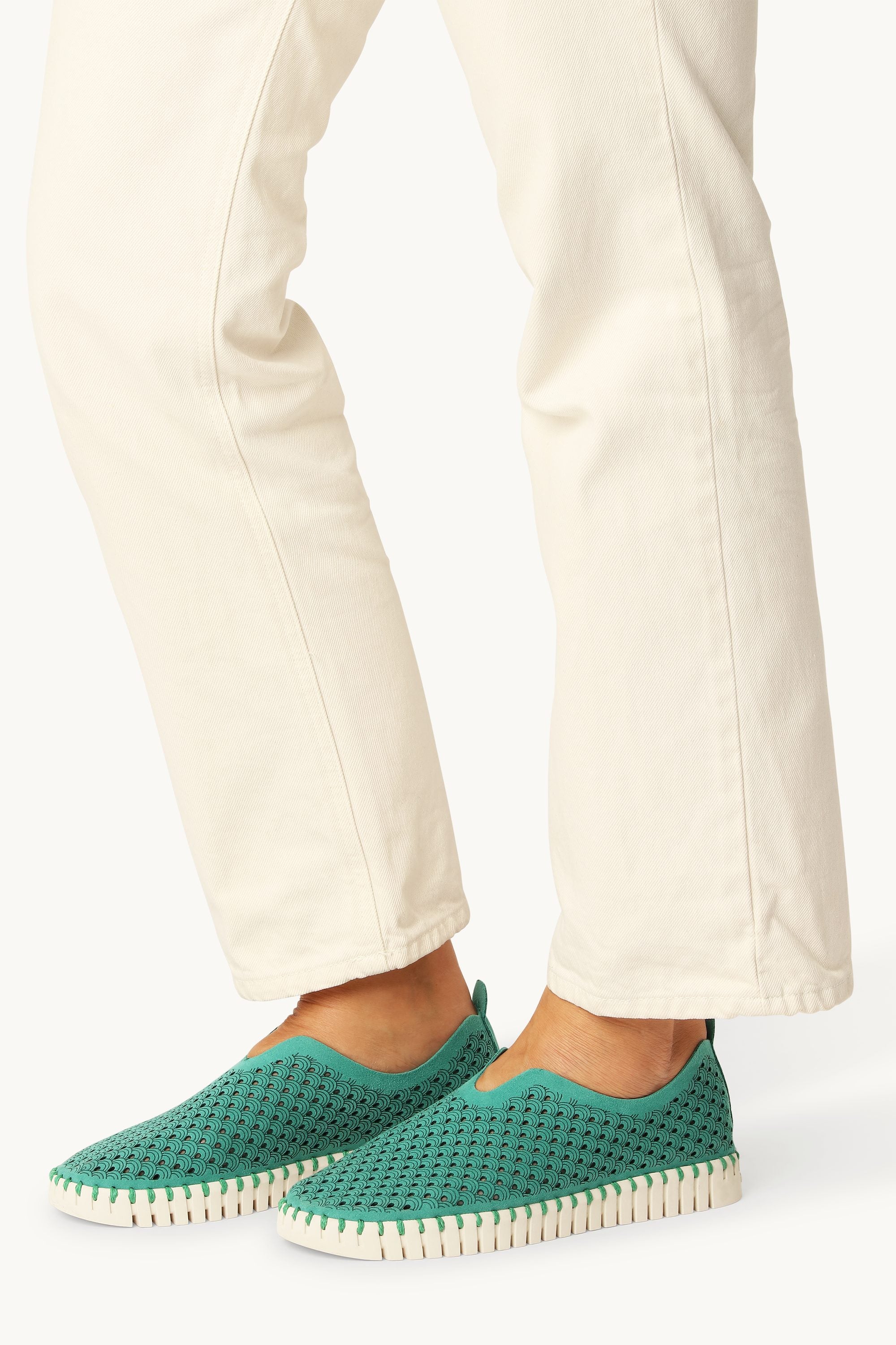 Tulip Slipper - Spruce Pearled Ivory