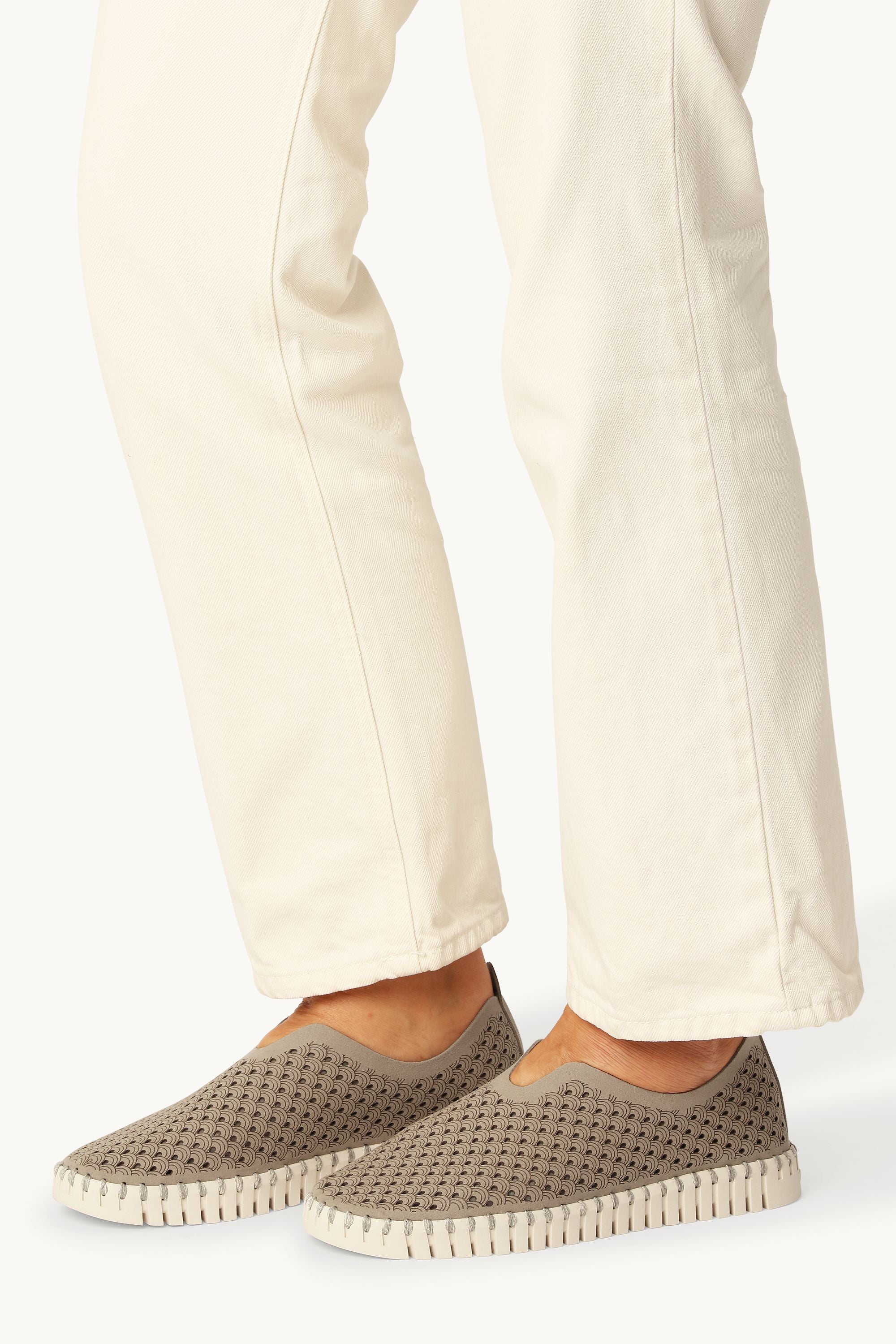 Tulip Slipper - Coriander Pearled Ivory