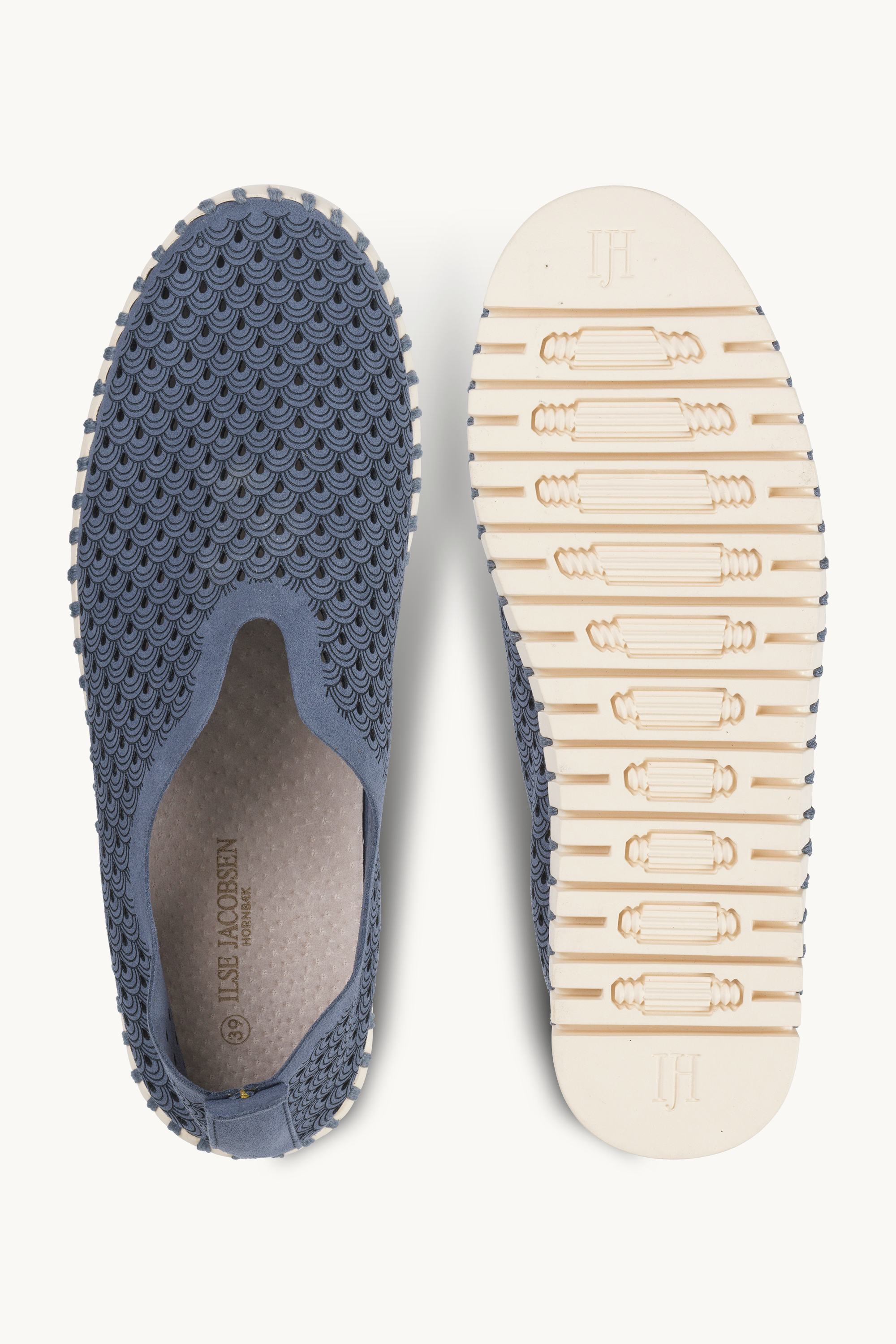 Tulip Schuh - Ombre Blue Pearled Ivory