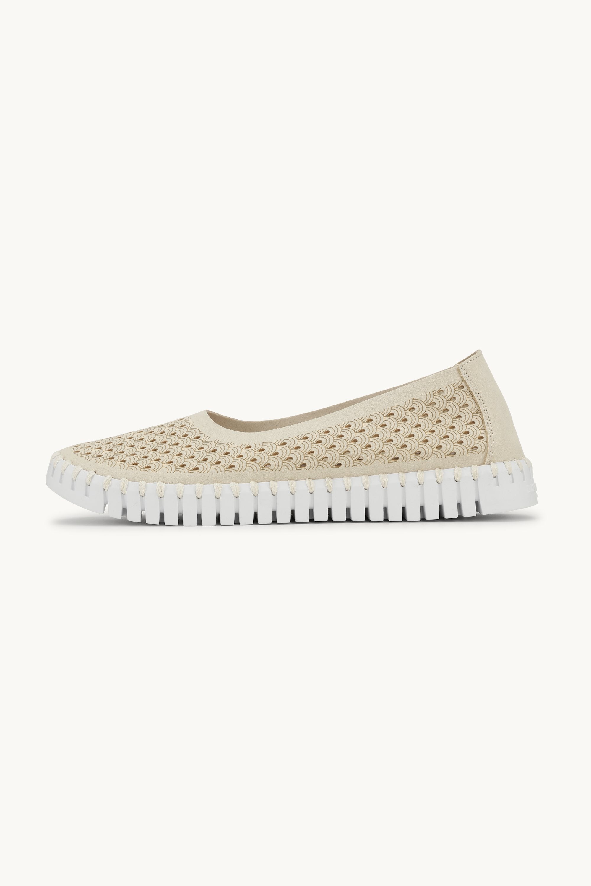 Ballerinas - Kit White