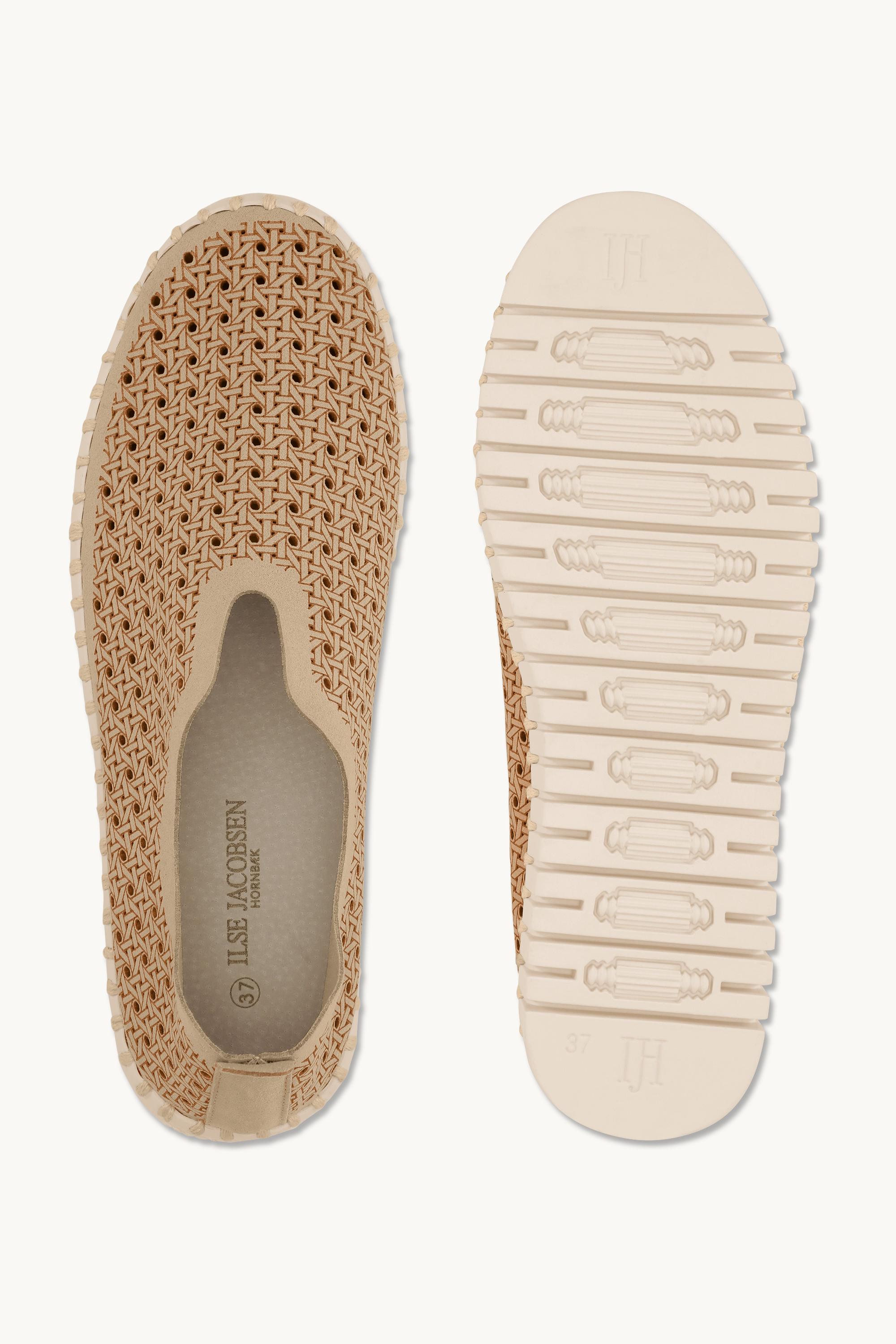 Tulip Slipper - Latte Pearled Ivory