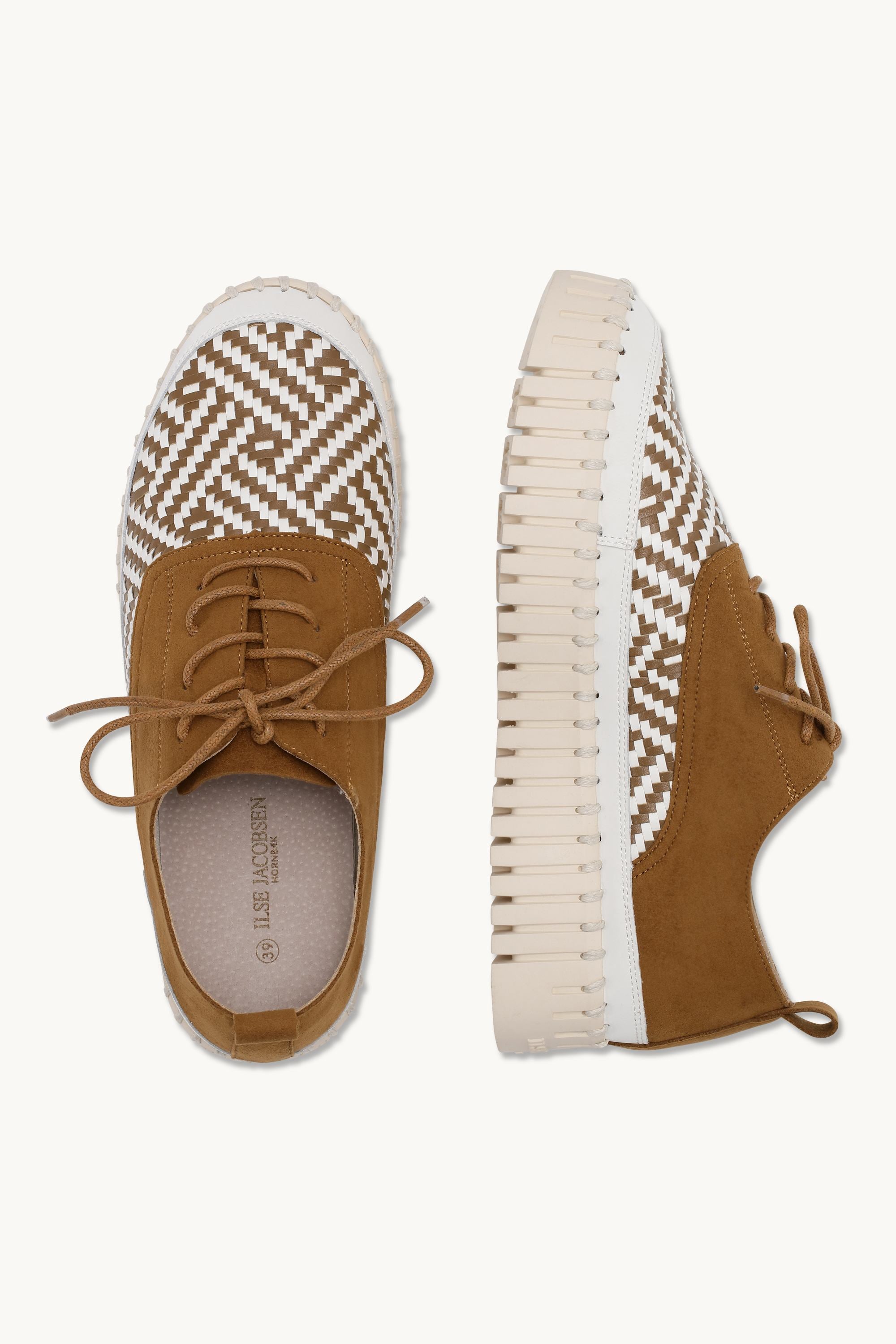 Tulip Slipper Mit Schnürung - Cashew