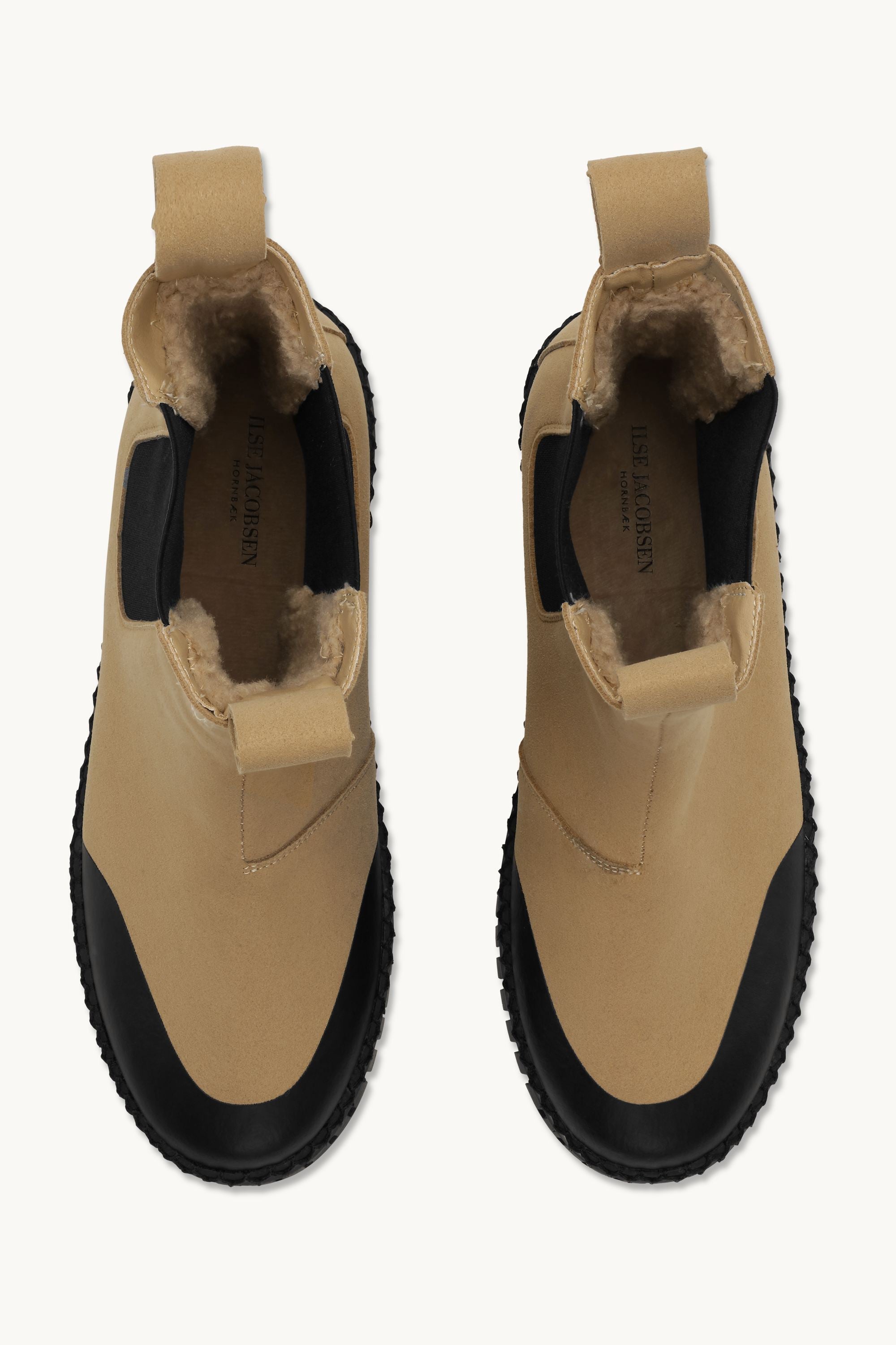 Tulip Winter - Latte Black