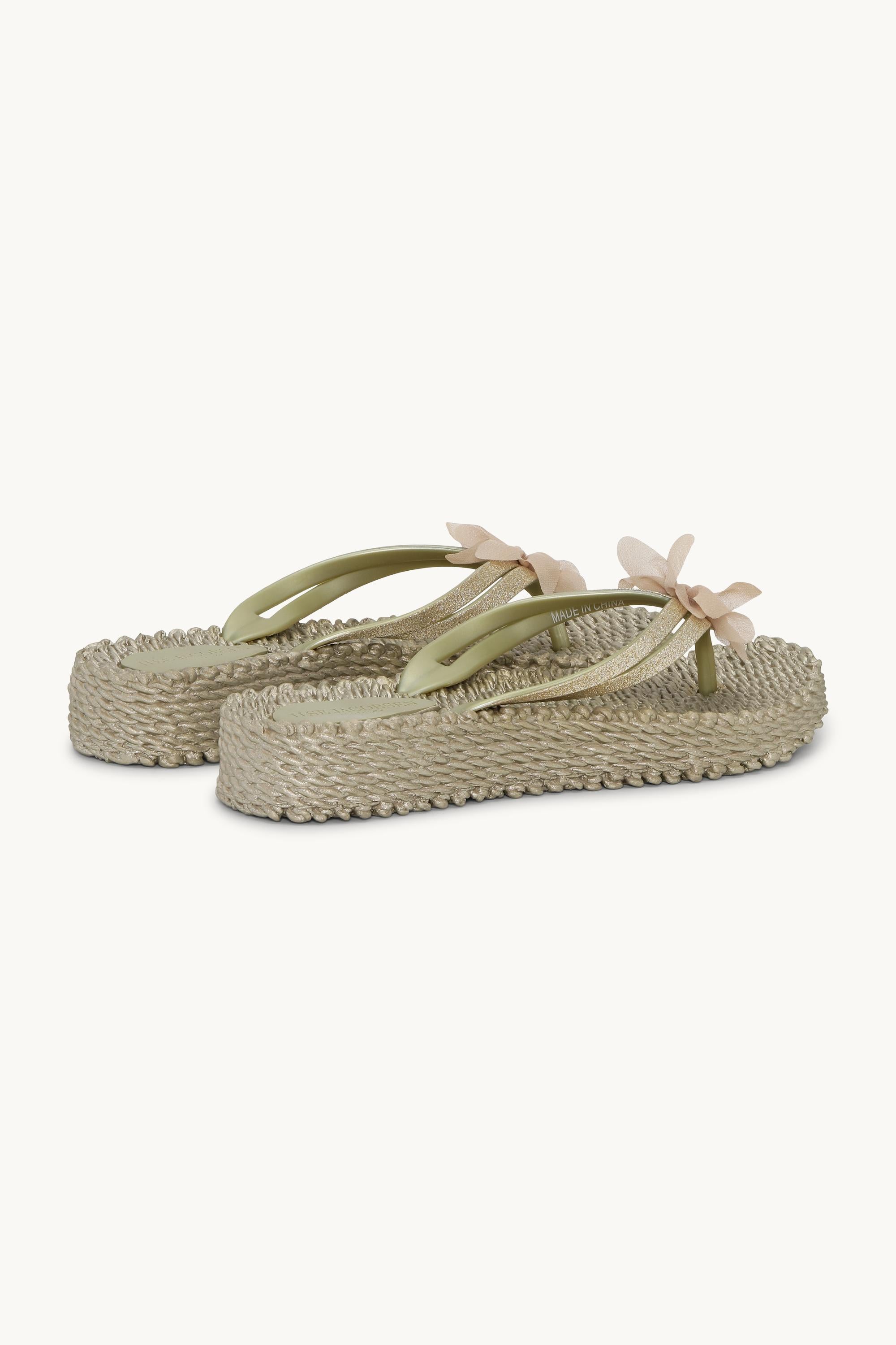 Flip Flops with Flower - Platin