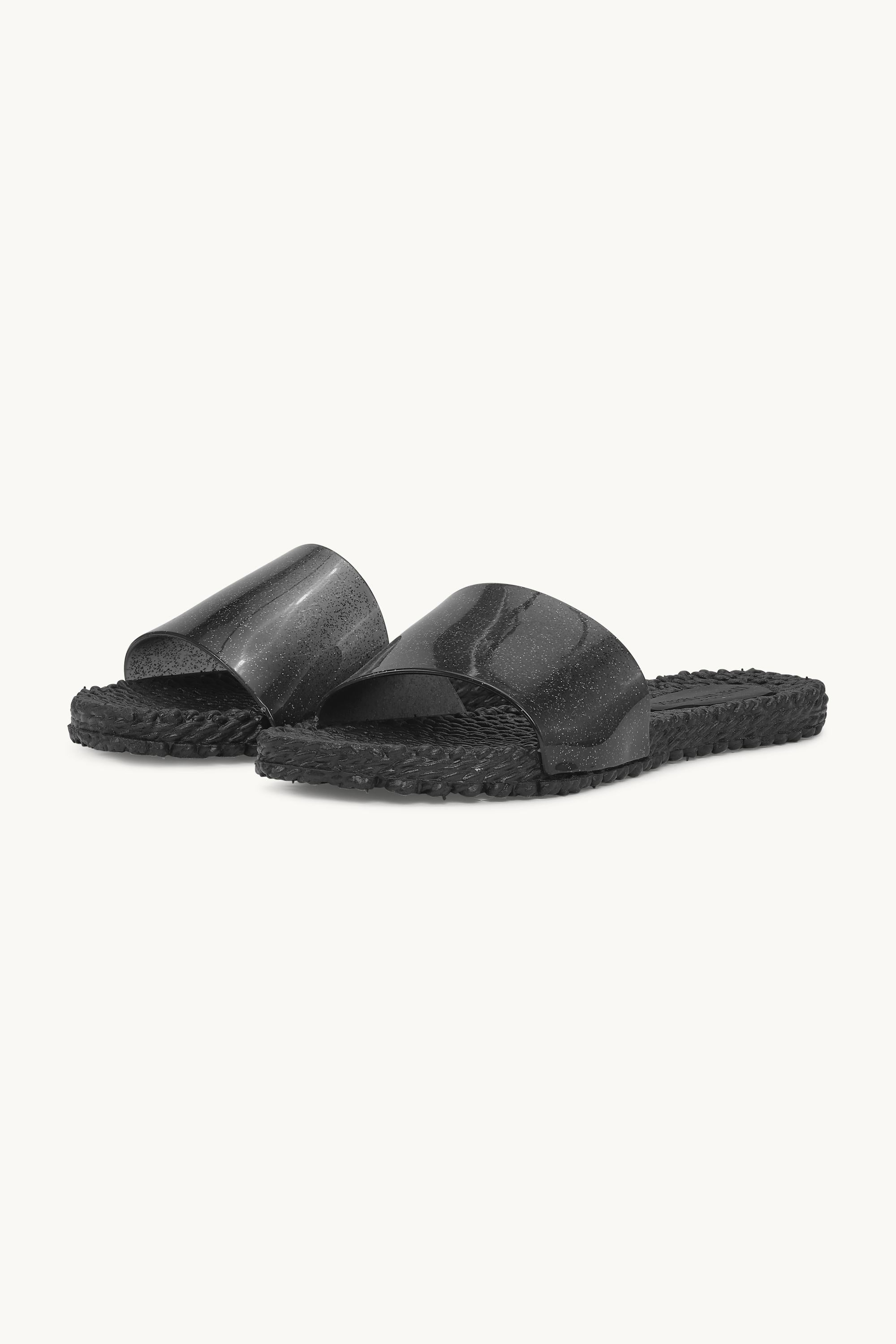 Flip Flops - Black