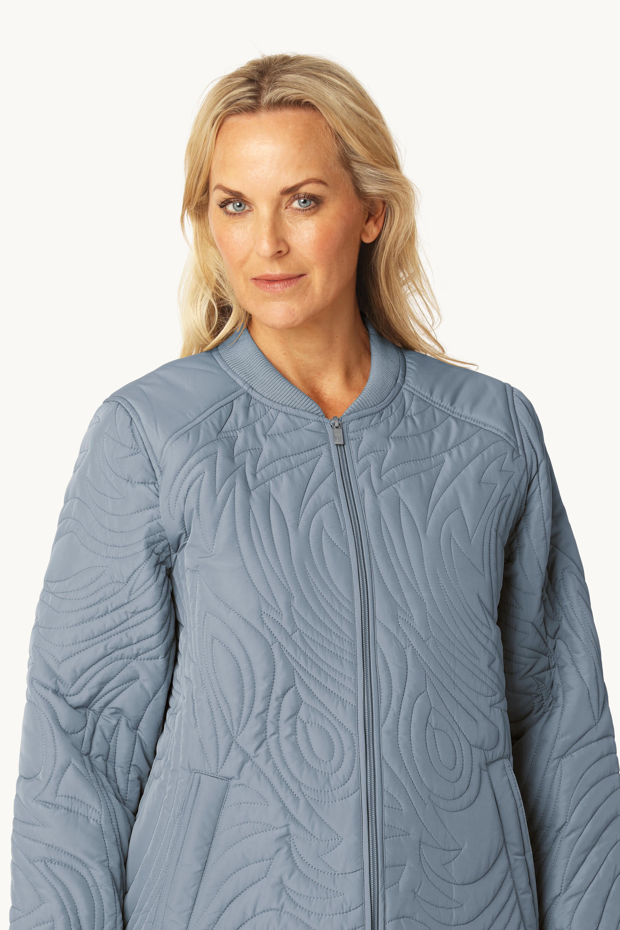 Kurze Steppjacke - Grey Blue