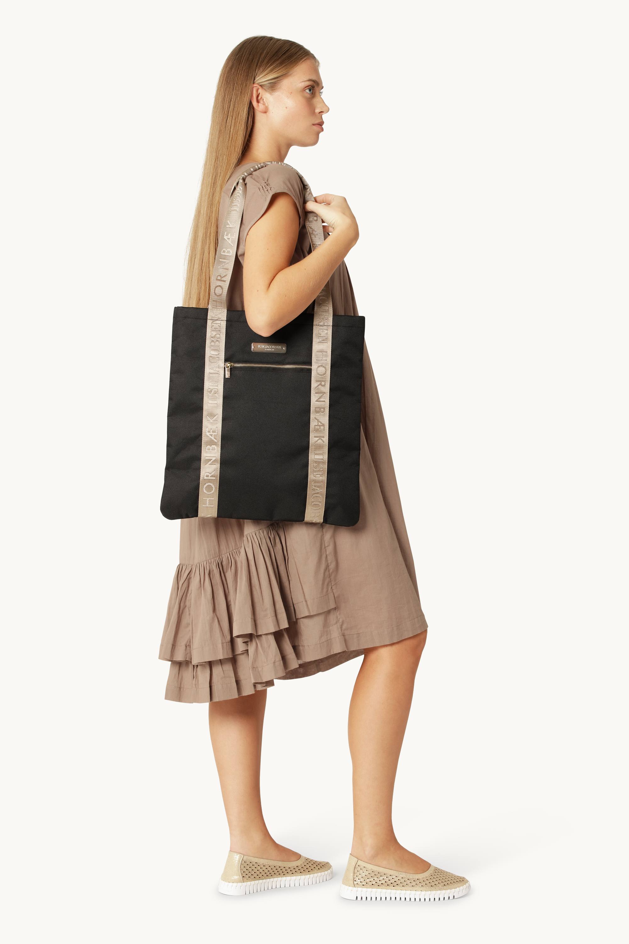 Tote Reisetasche - Black