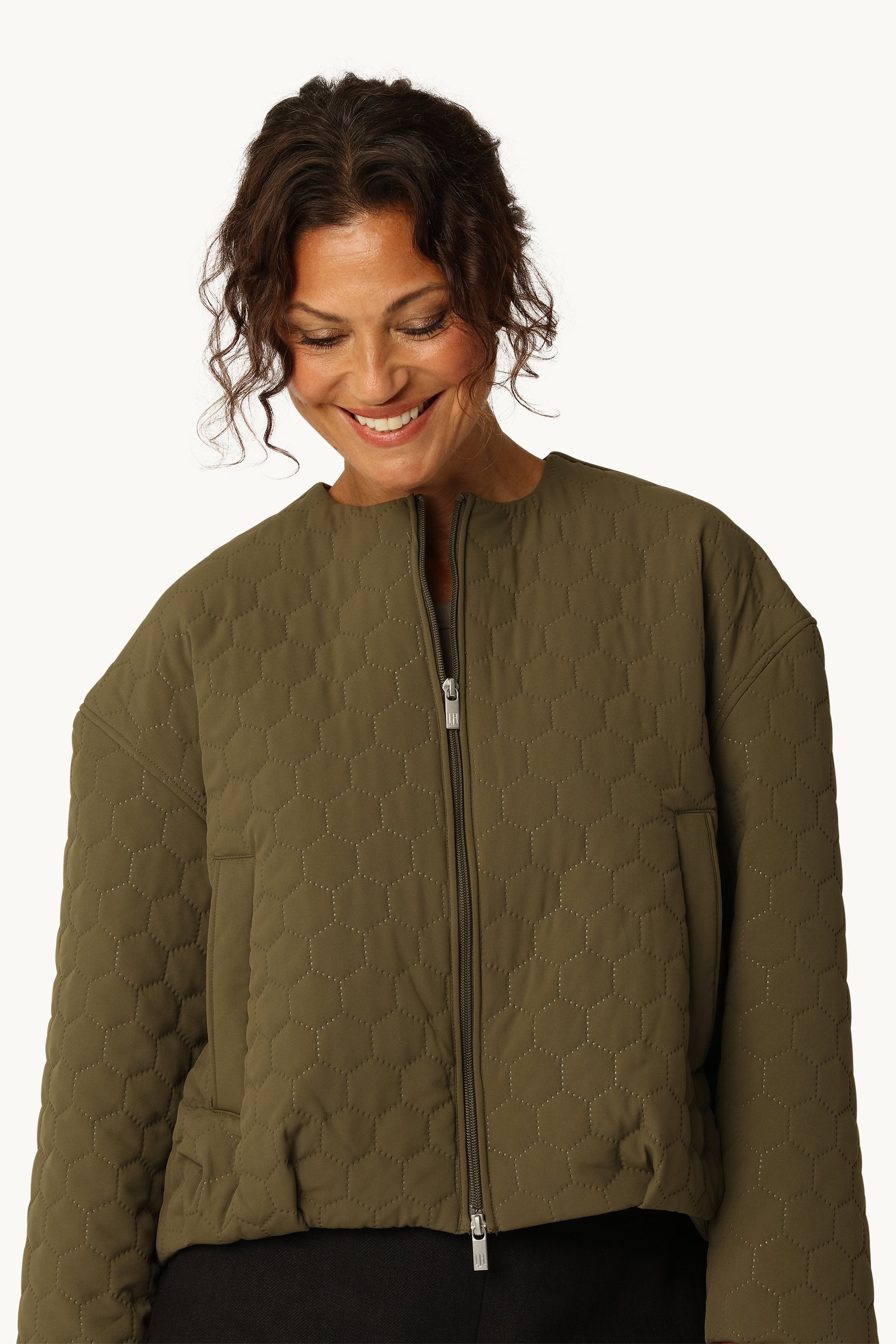 Short Quilted Jacket - Olive Night