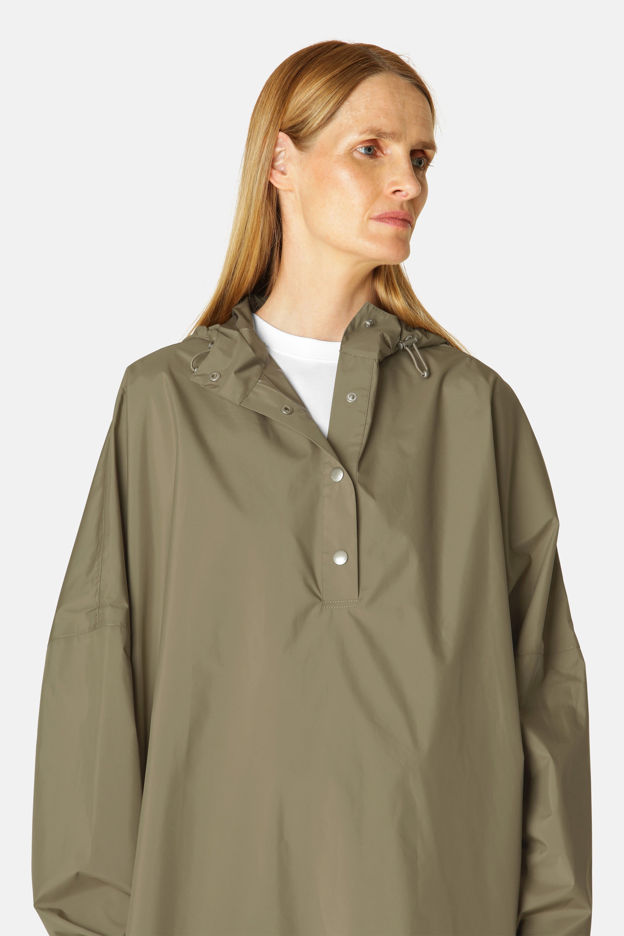 Ilse Jacobsen Hornbæk Rain Poncho Mit Ärmeln Poncho 496 Covert Green