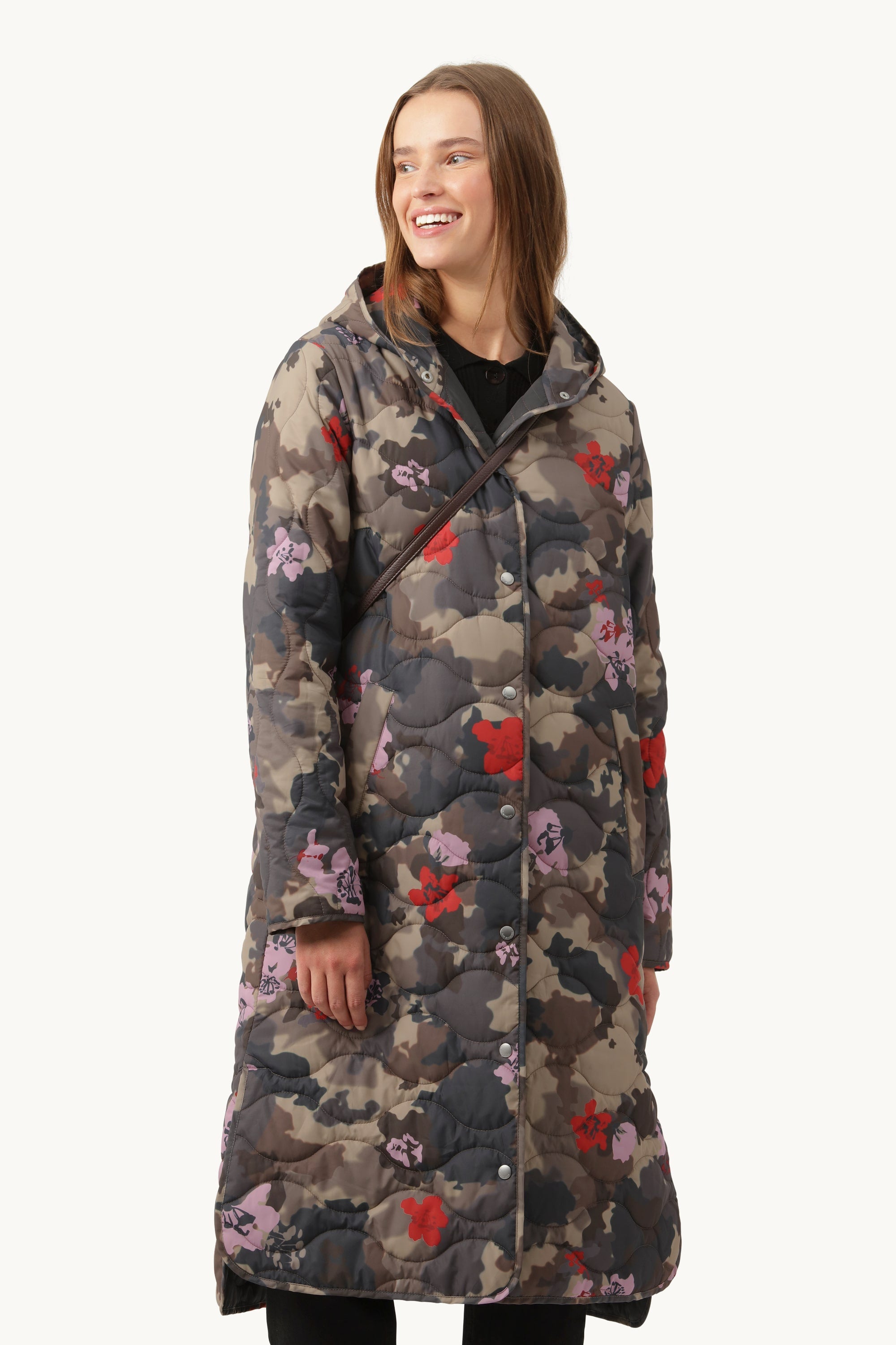 Langer Steppmantel - Floral Camo