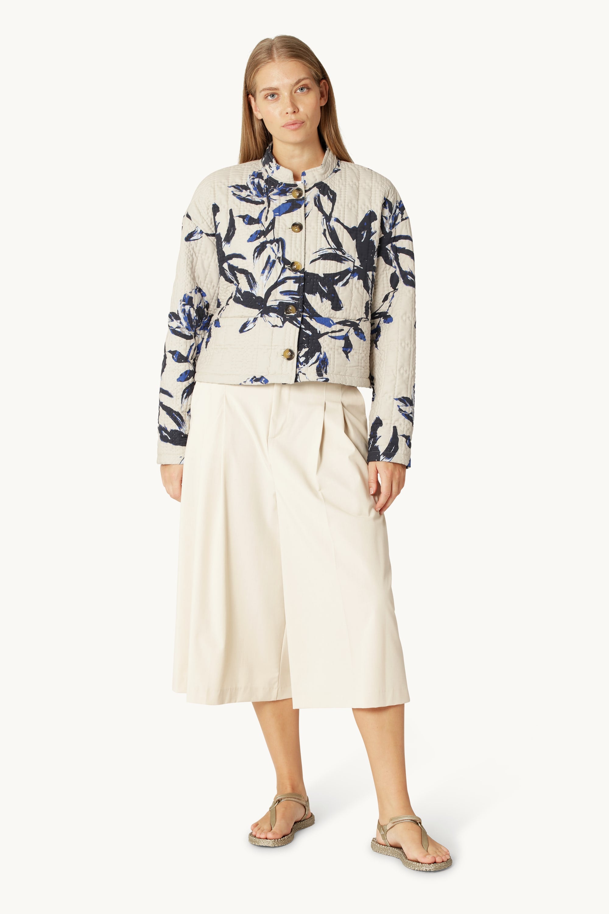 Kurze Steppjacke - Beige Artsy Stroke Flower