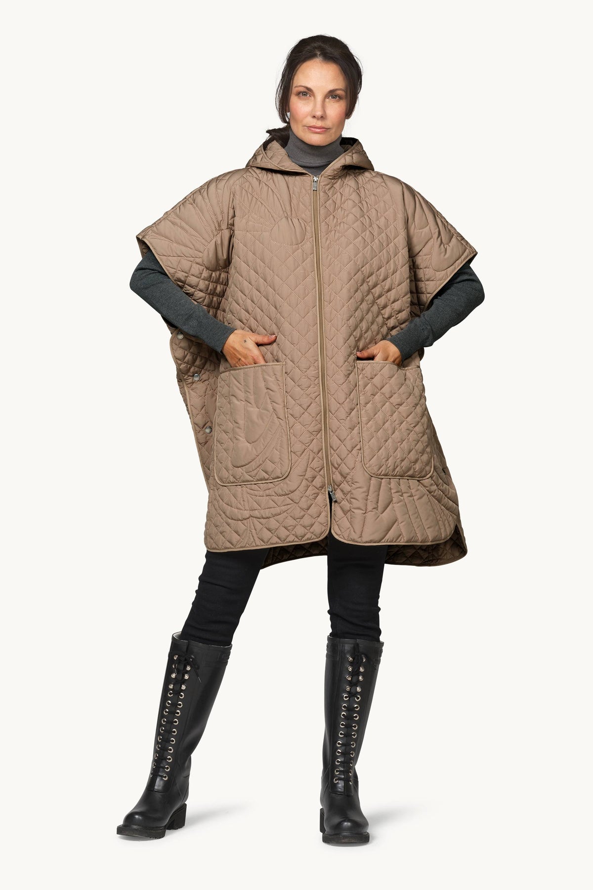 Gesteppter Poncho - Sepia Tint