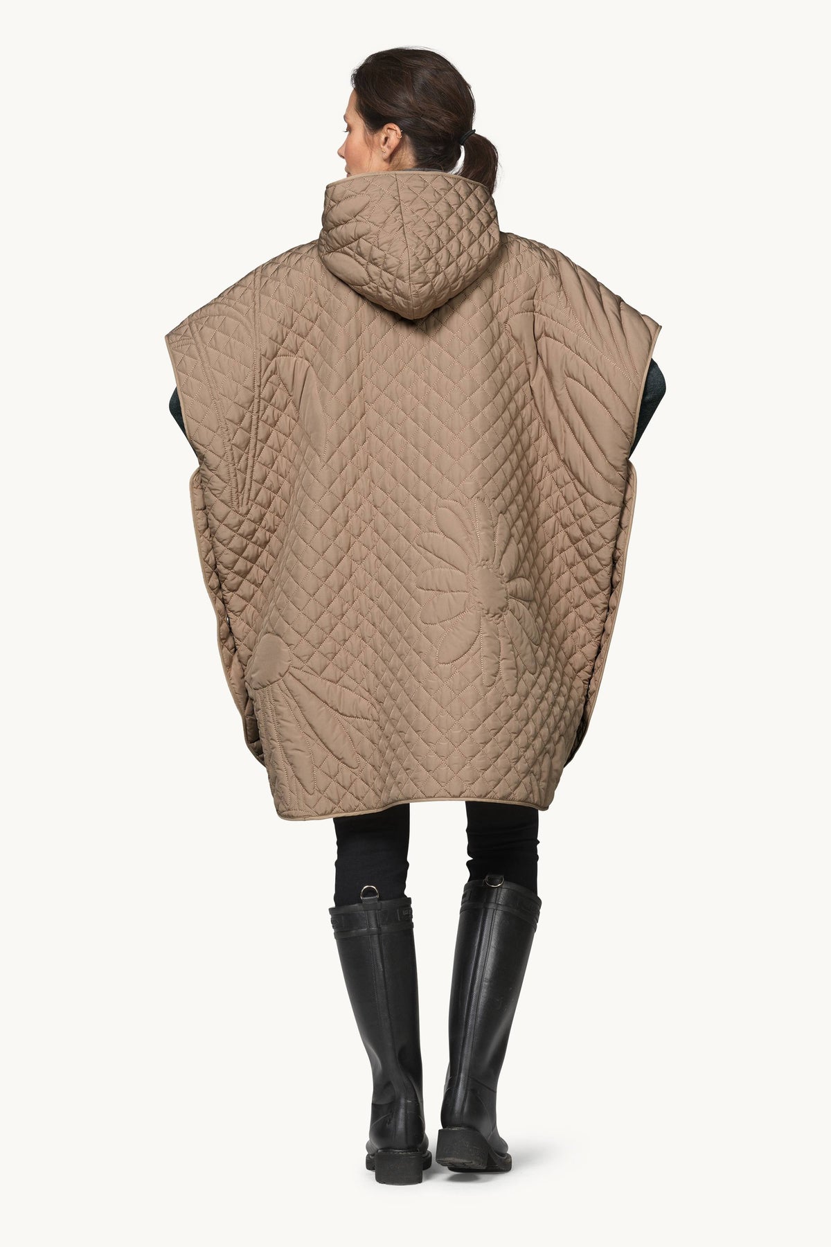 Gesteppter Poncho - Sepia Tint