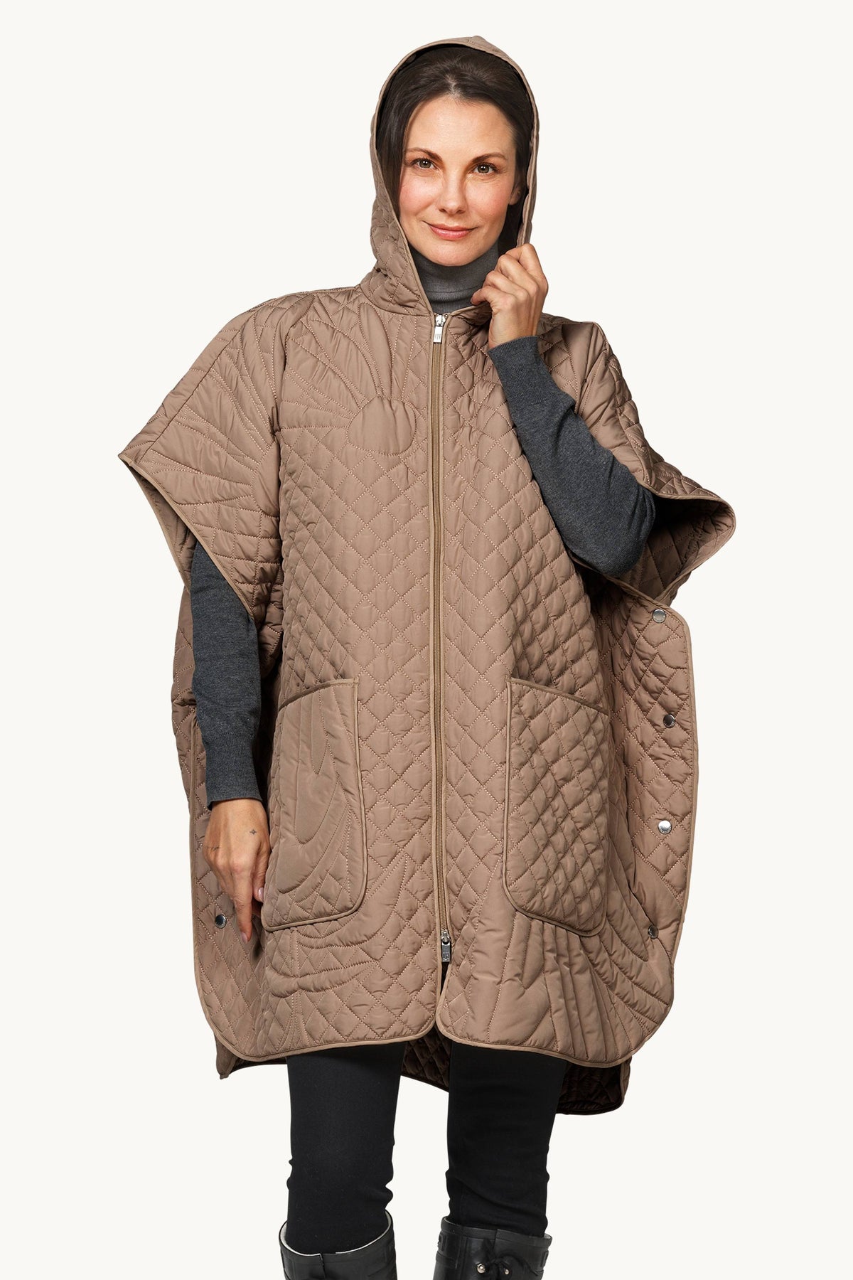 Gesteppter Poncho - Sepia Tint
