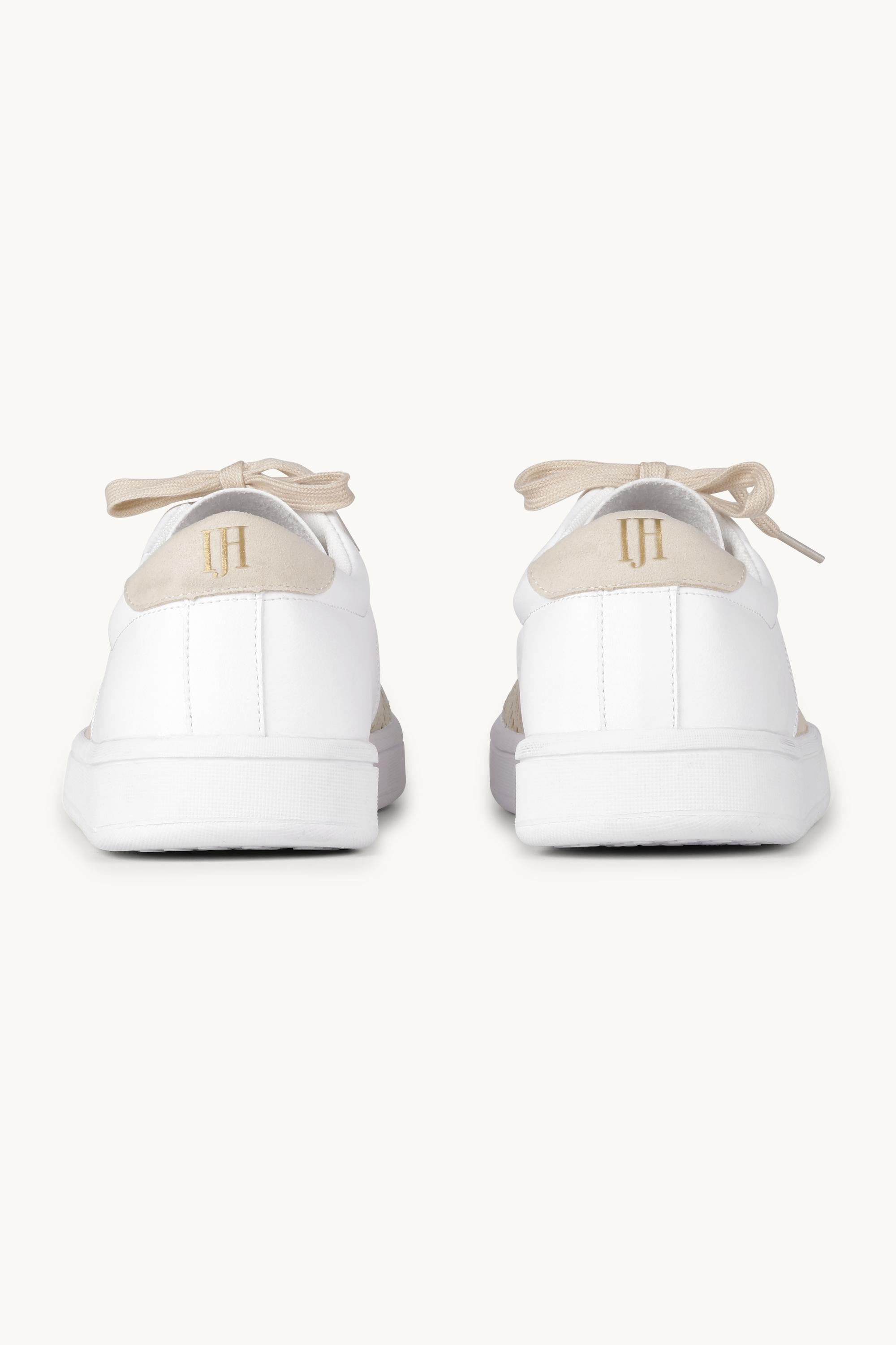 City Sneaker - Kit White
