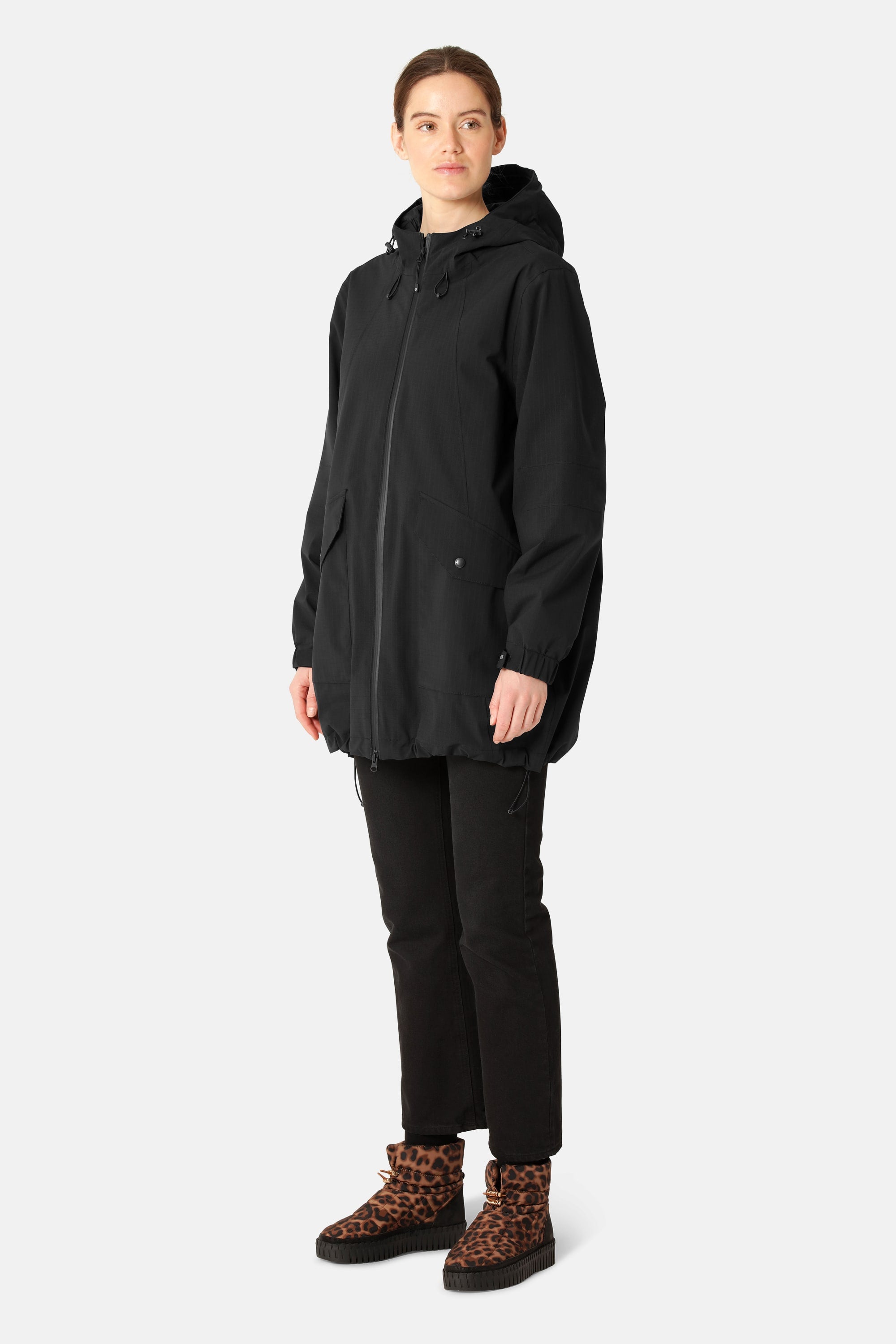 Short Winter Jacket - Black Beauty