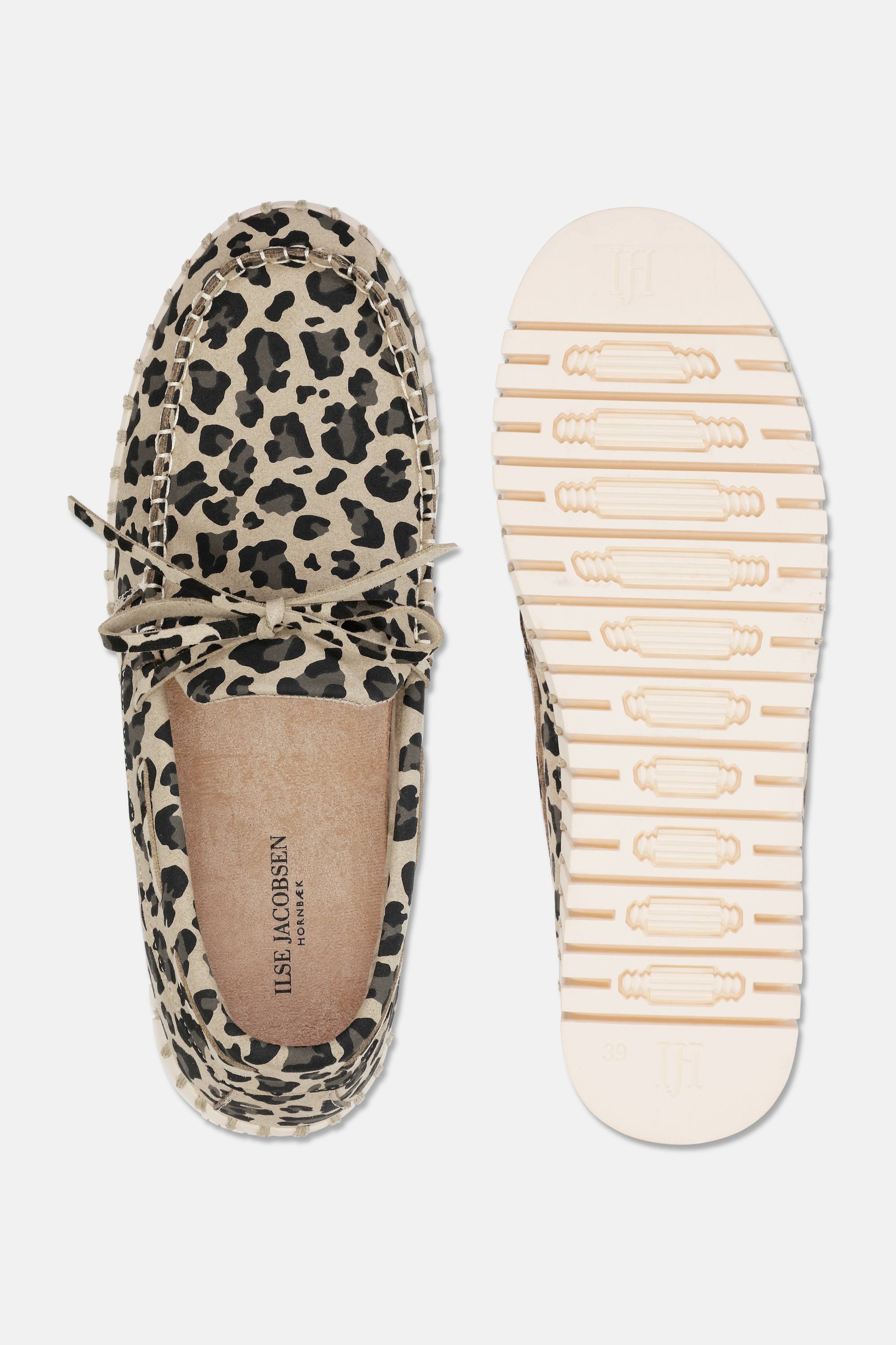 Tulip Sailor Shoe - Latte Pearled Ivory