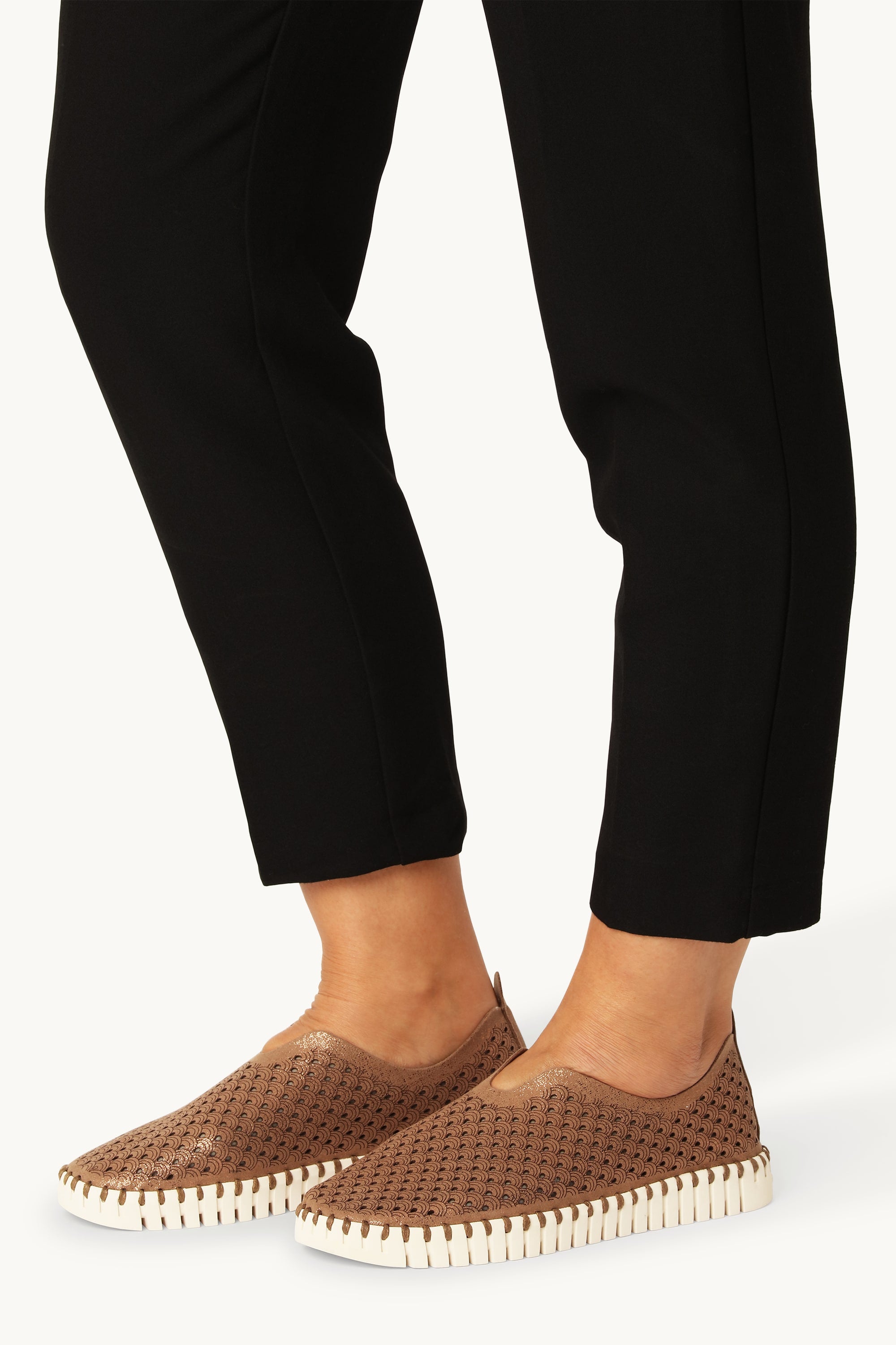 Tulip Glitter - Nougat Pearled Ivory