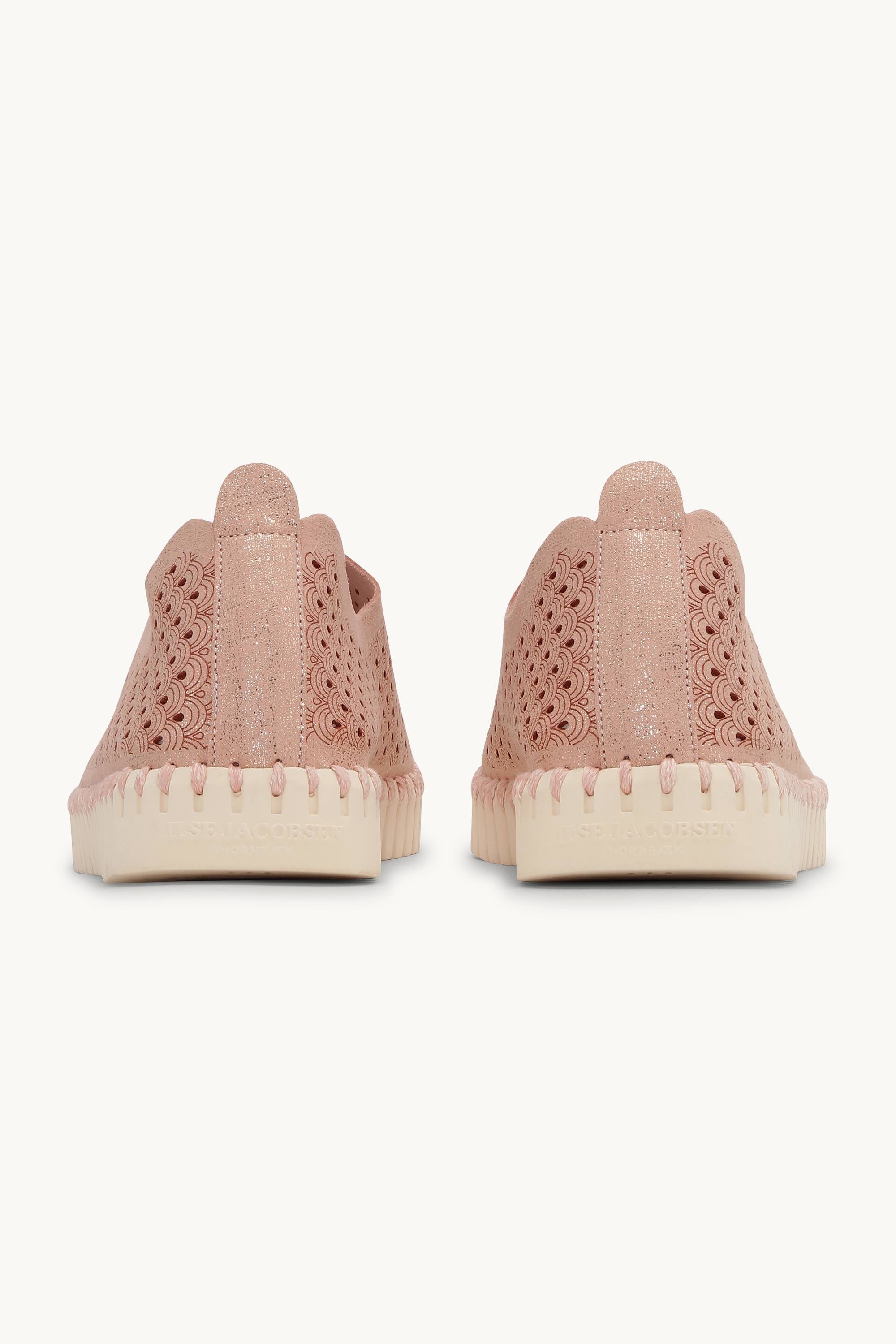 Tulip Glitter - Adobe Rose Pearled Ivory