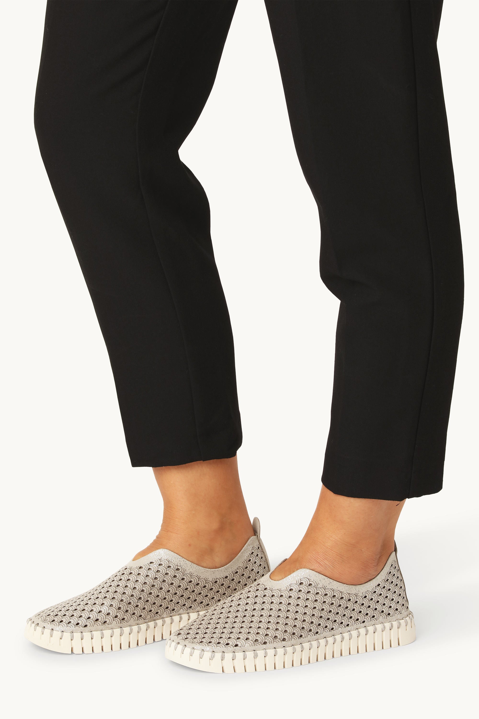 Tulip Glitter - Silver Pearled Ivory