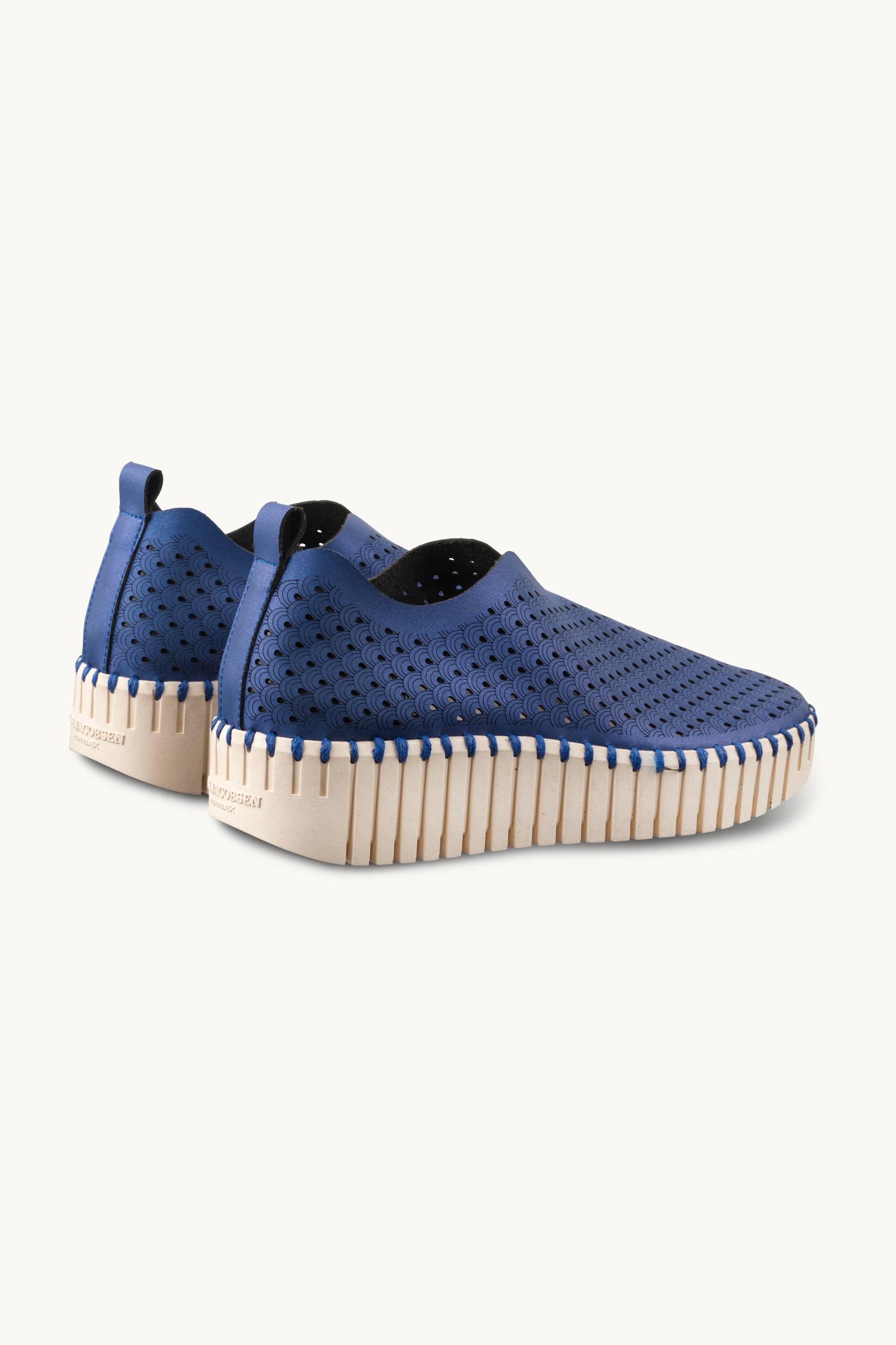 Tulip Slip-On Wedge - Blue Web Pearled Ivory