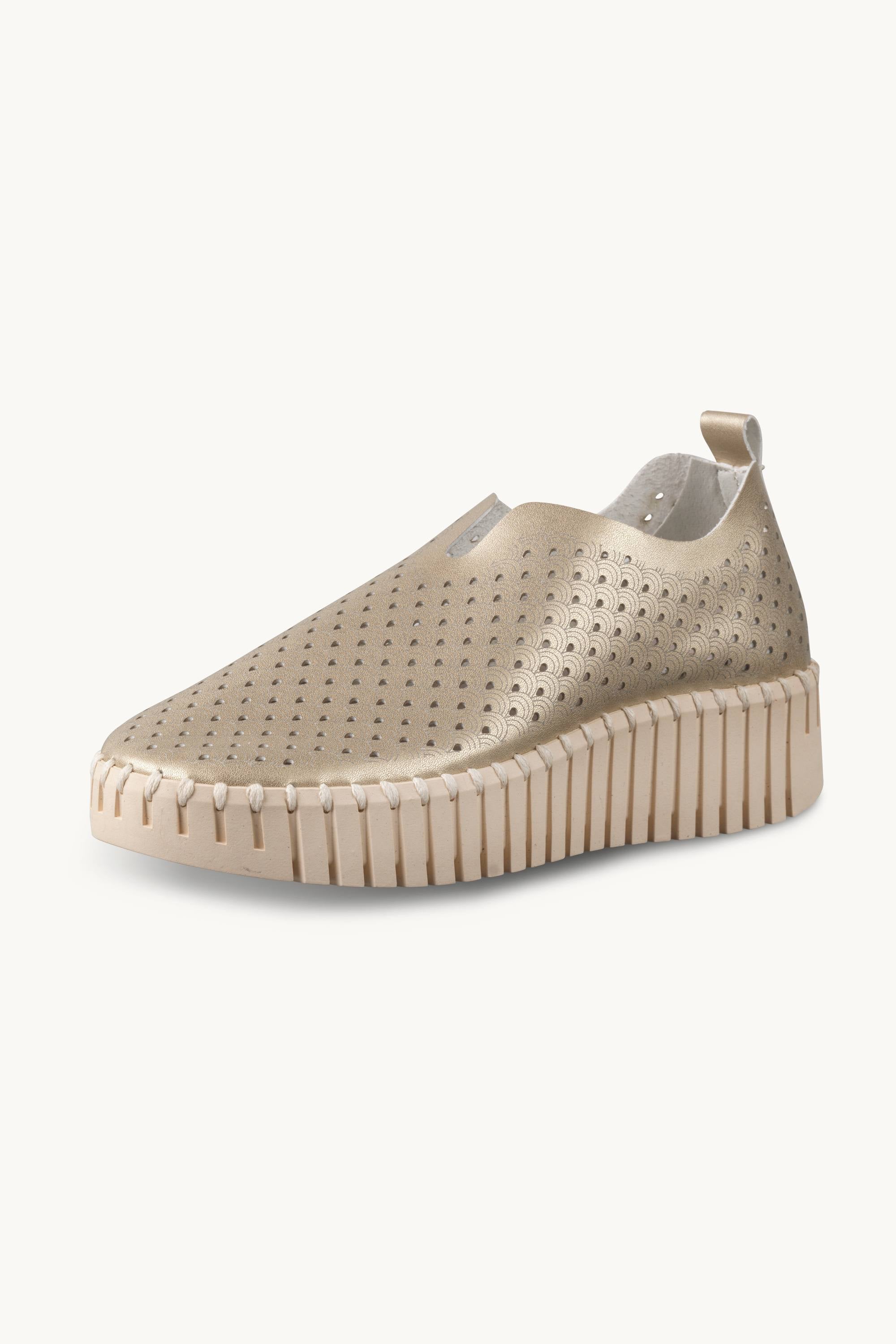 Tulip Slip-On Wedge - Platin Pearled Ivory