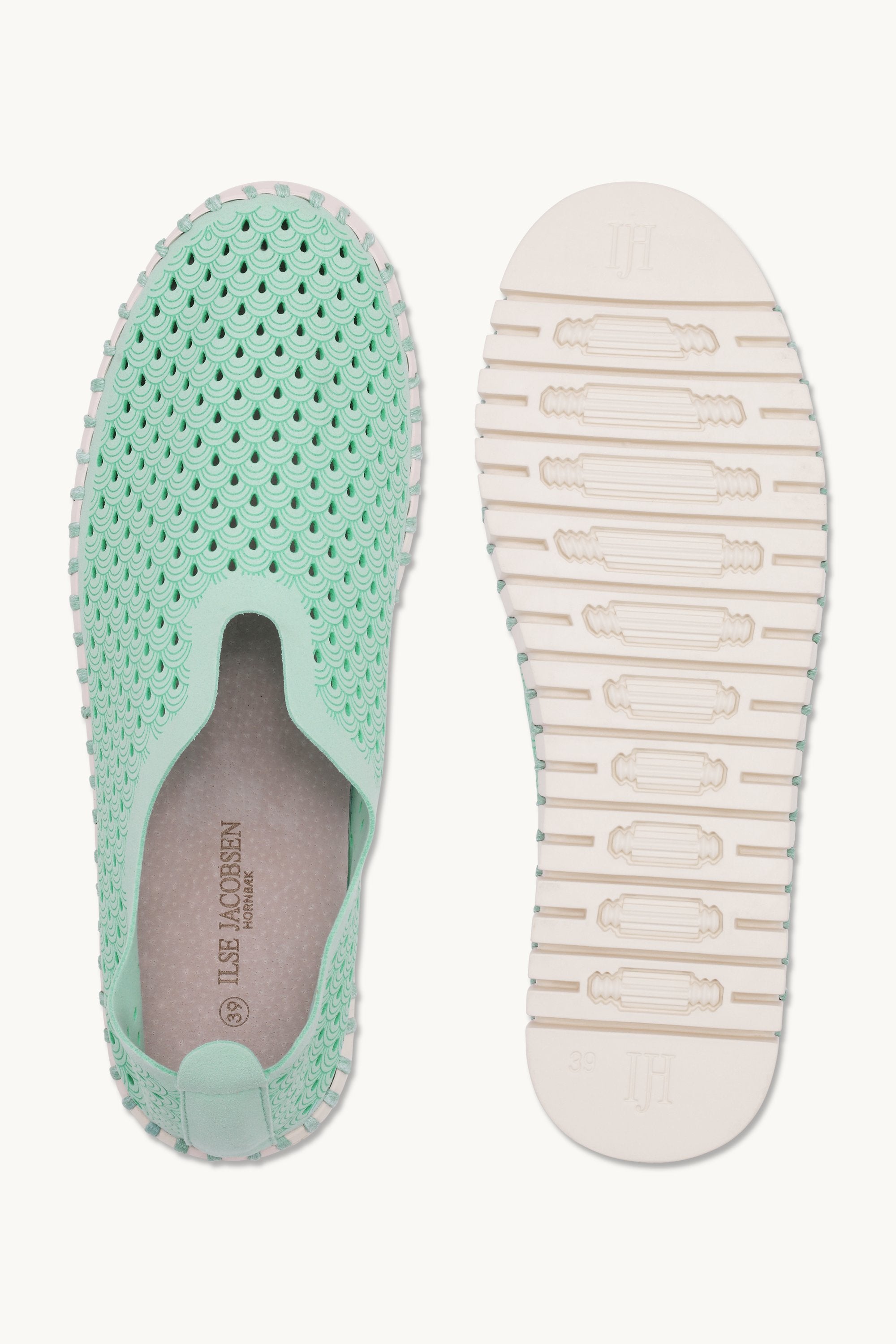 Tulip Slipper - Yucca