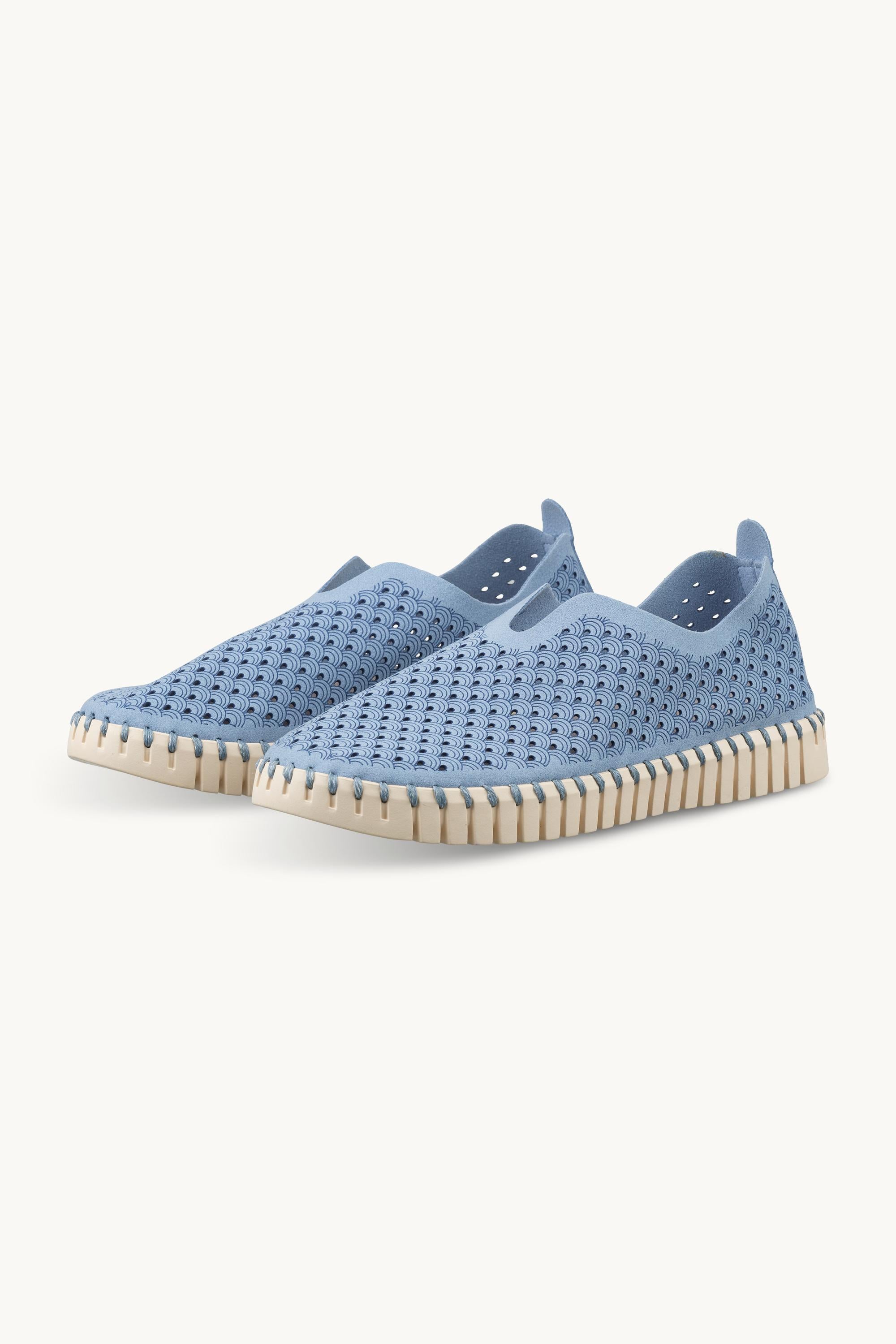 Tulip Schuh - Cornflower Pearled Ivory