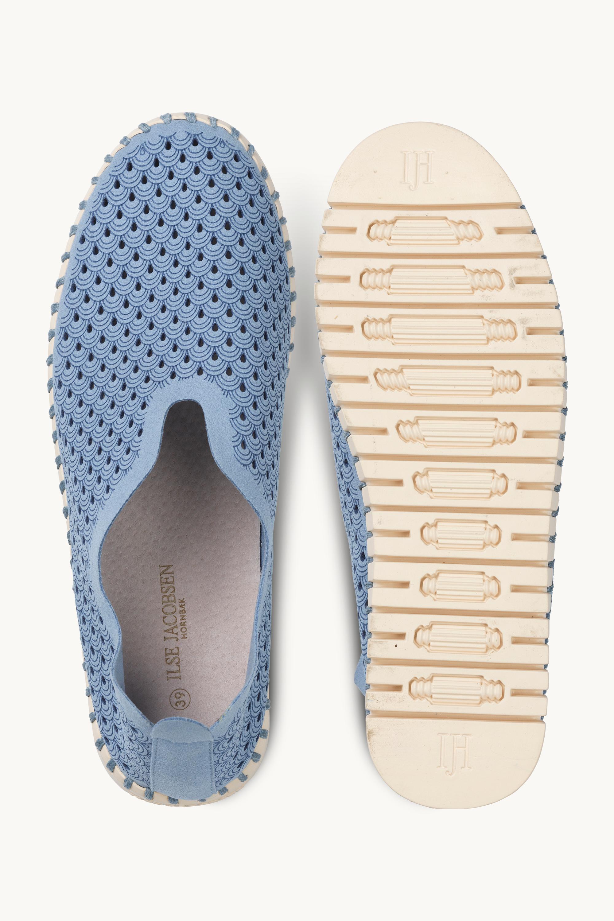 Tulip Schuh - Cornflower Pearled Ivory