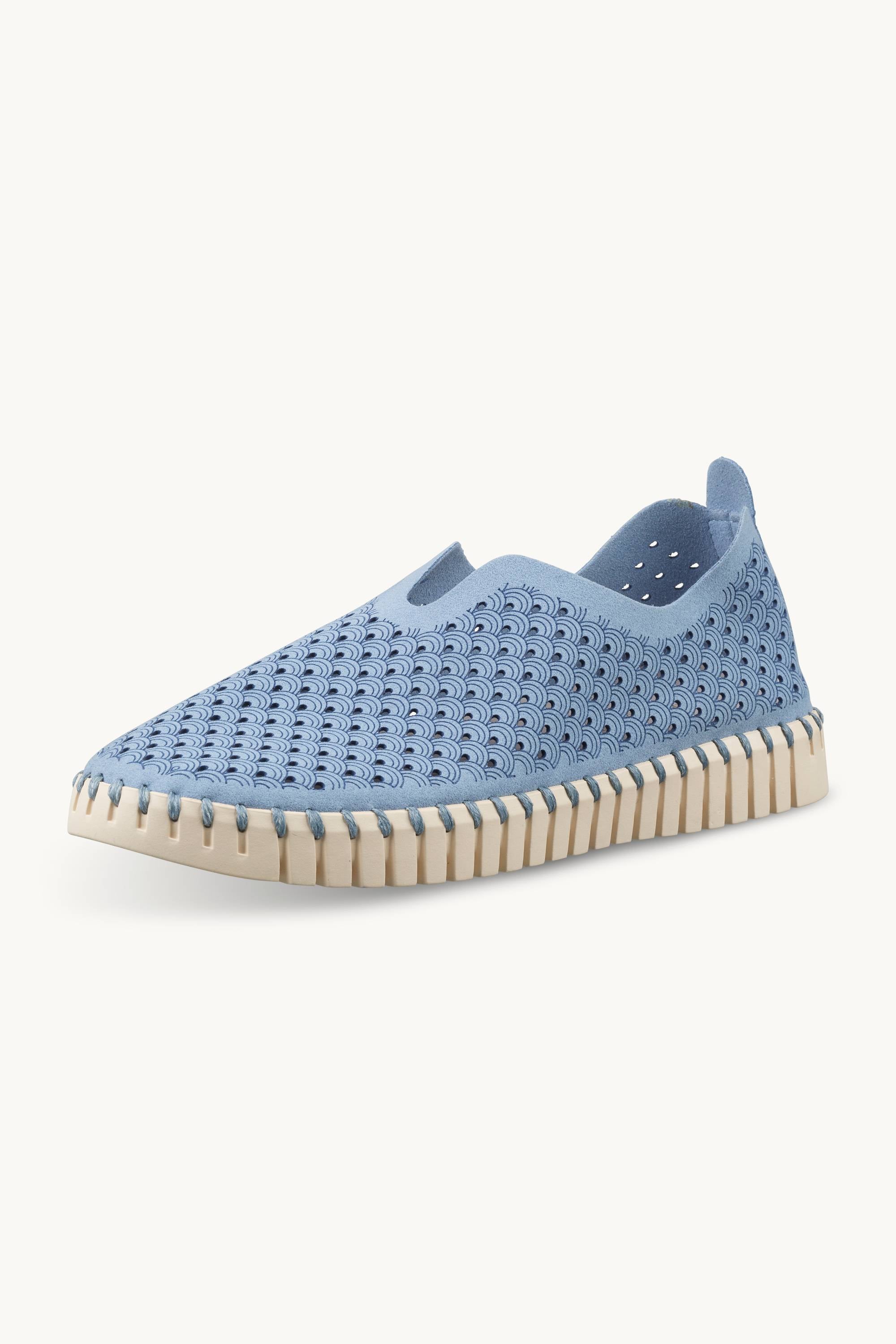 Tulip Schuh - Cornflower Pearled Ivory