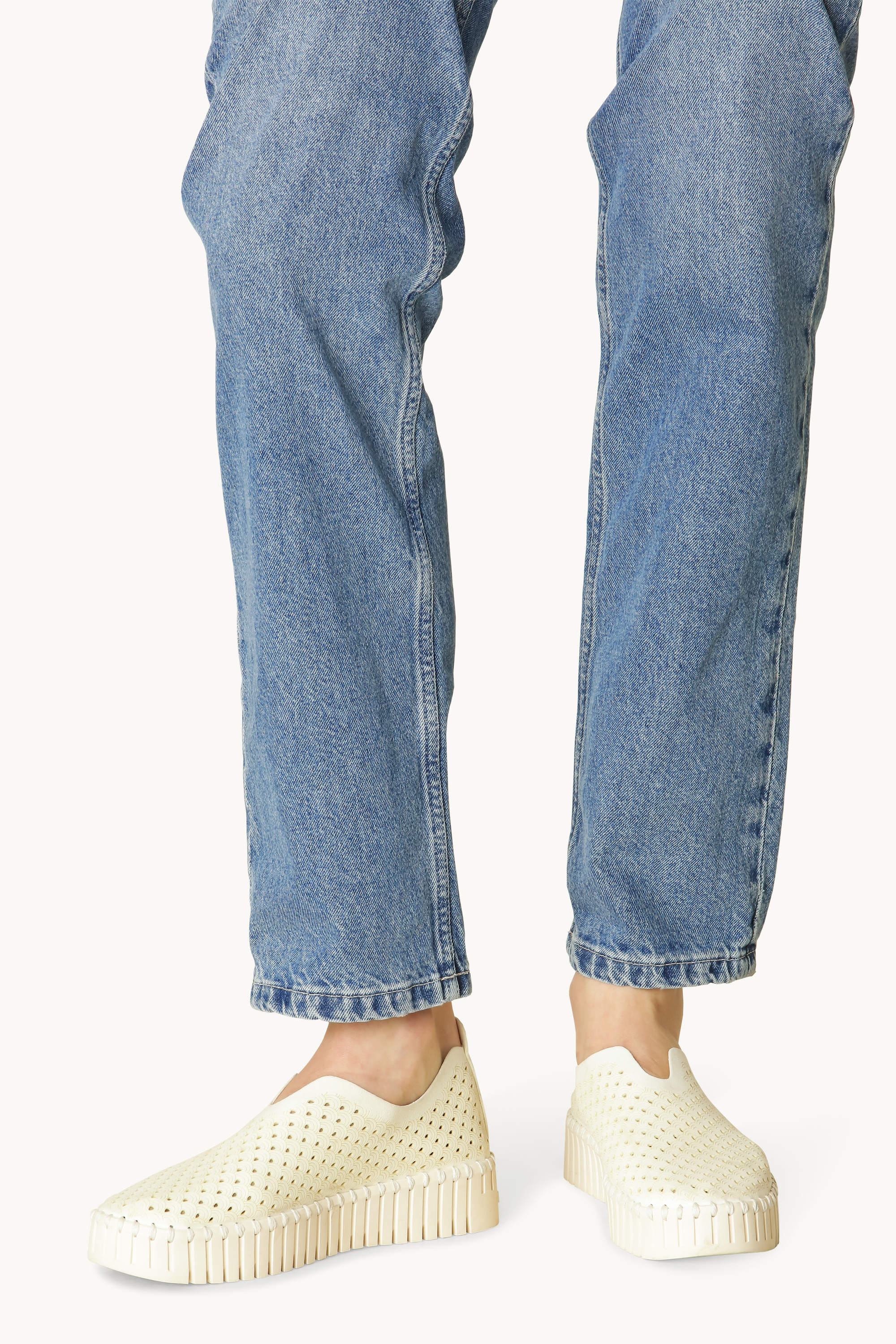 Platform Tulip Slipper - Milk Creme