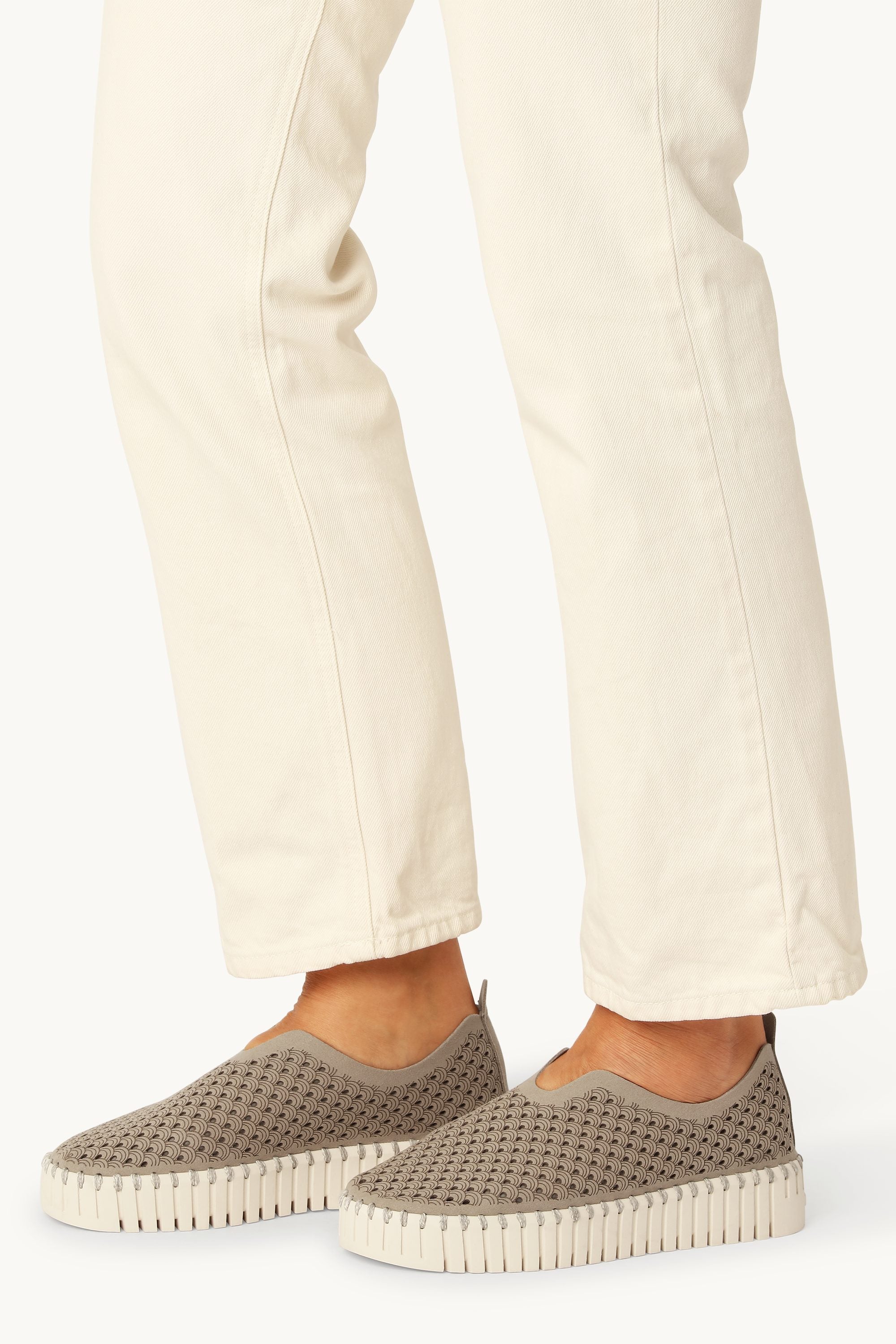 Platform Tulip Slipper - Coriander Pearled Ivory