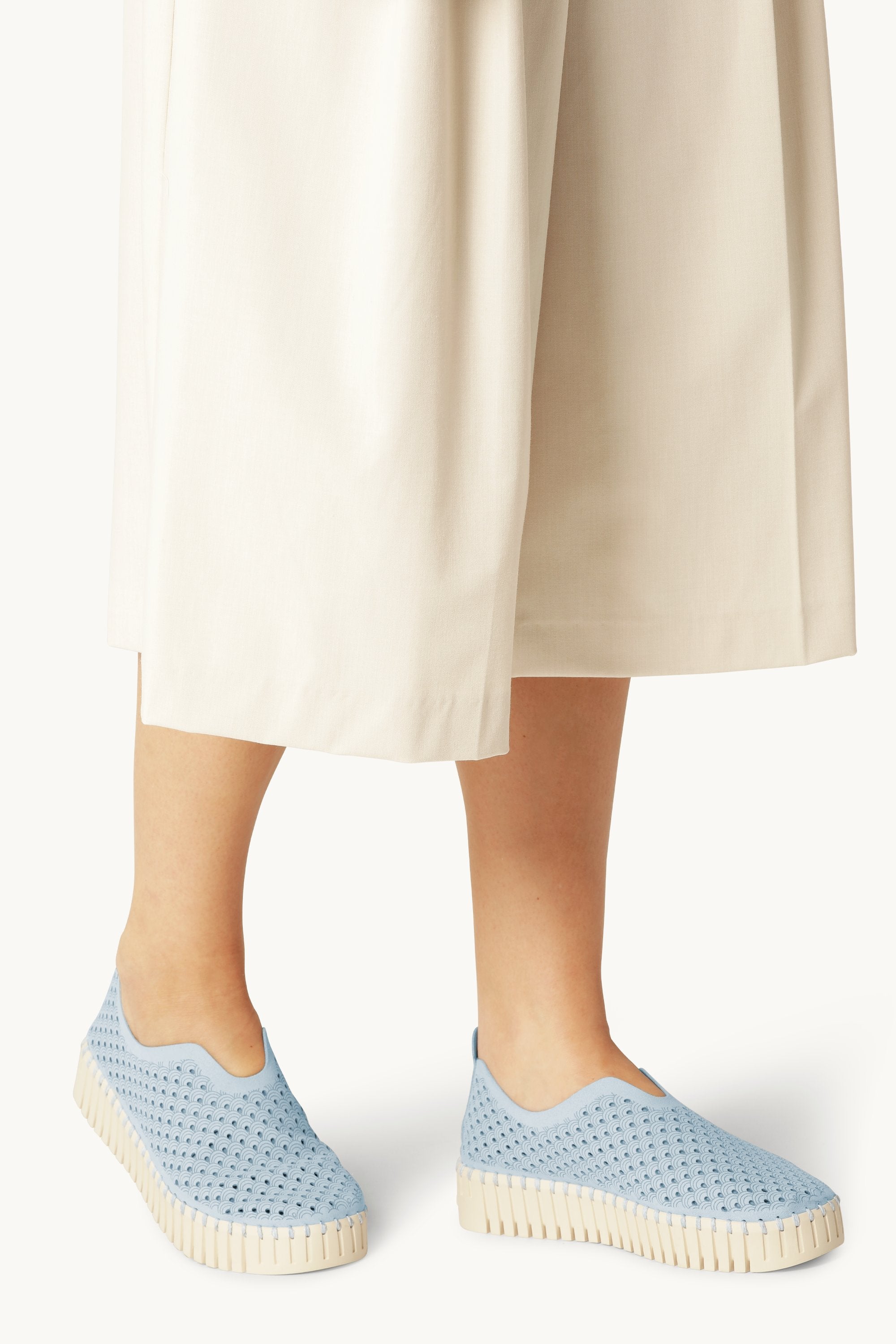 Platform Tulip Slipper - Ash Blue