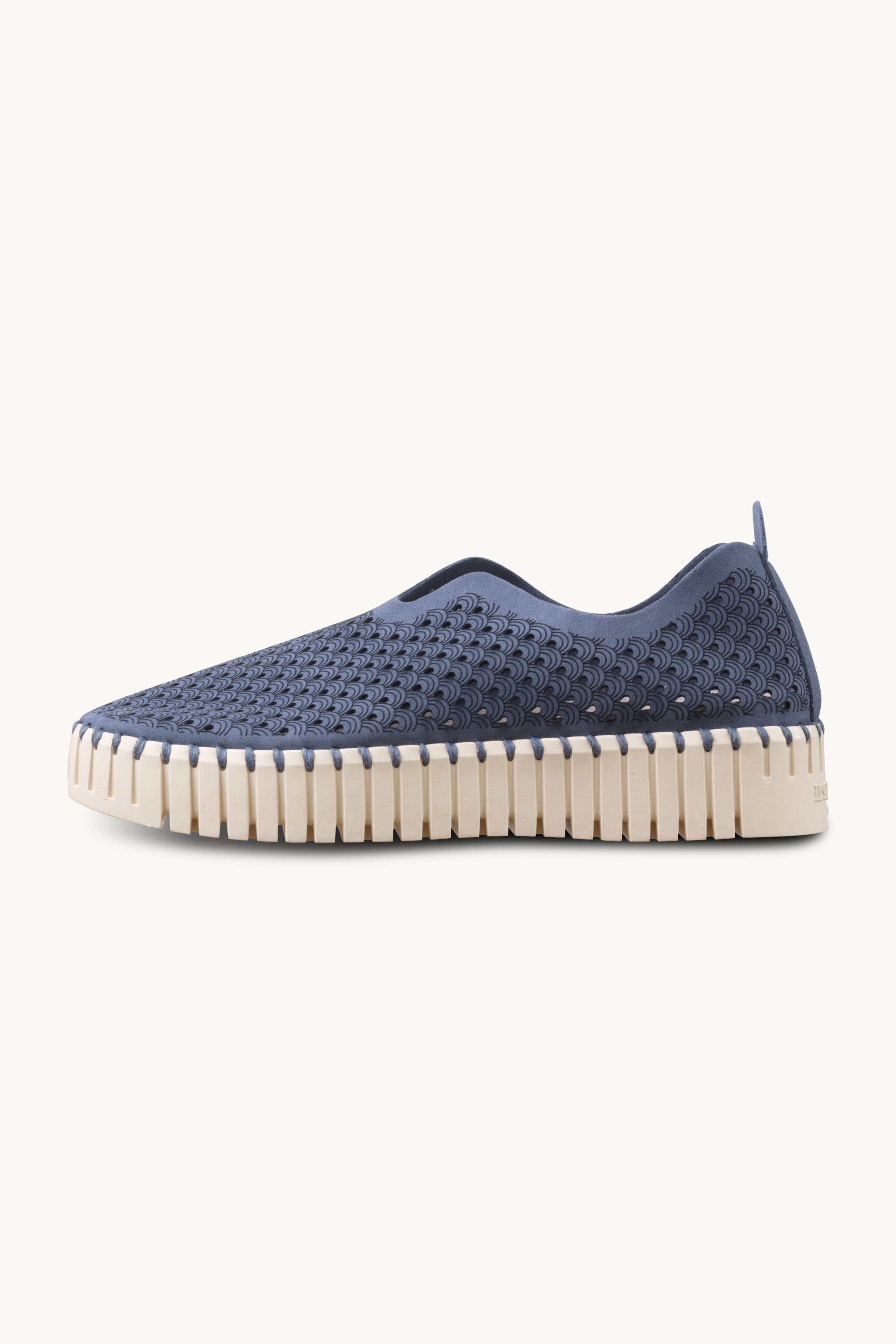 Platform Tulip Slipper - Ombre Blue Pearled Ivory