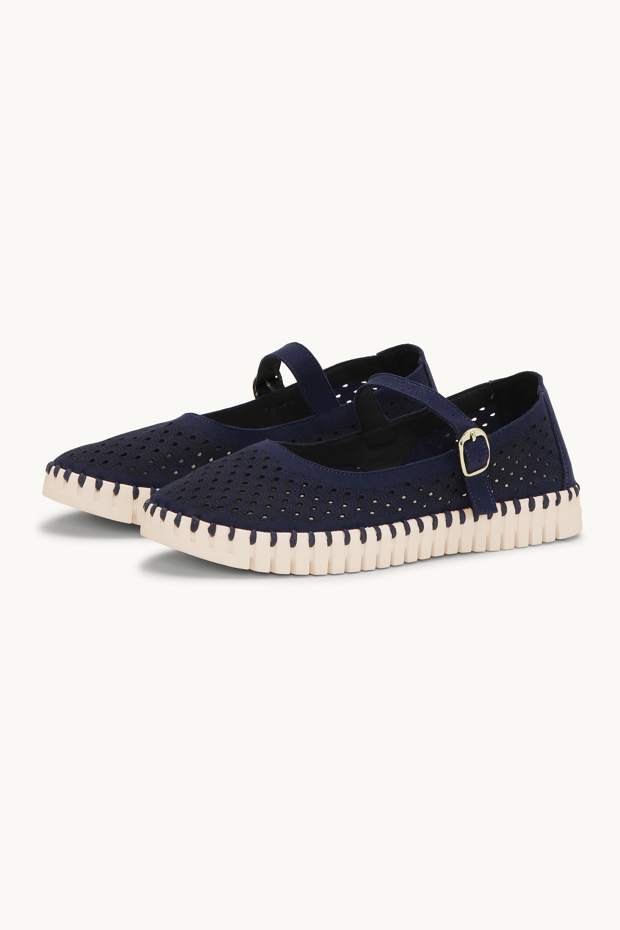 Ballerina - Dark Indigo Pearled Ivory