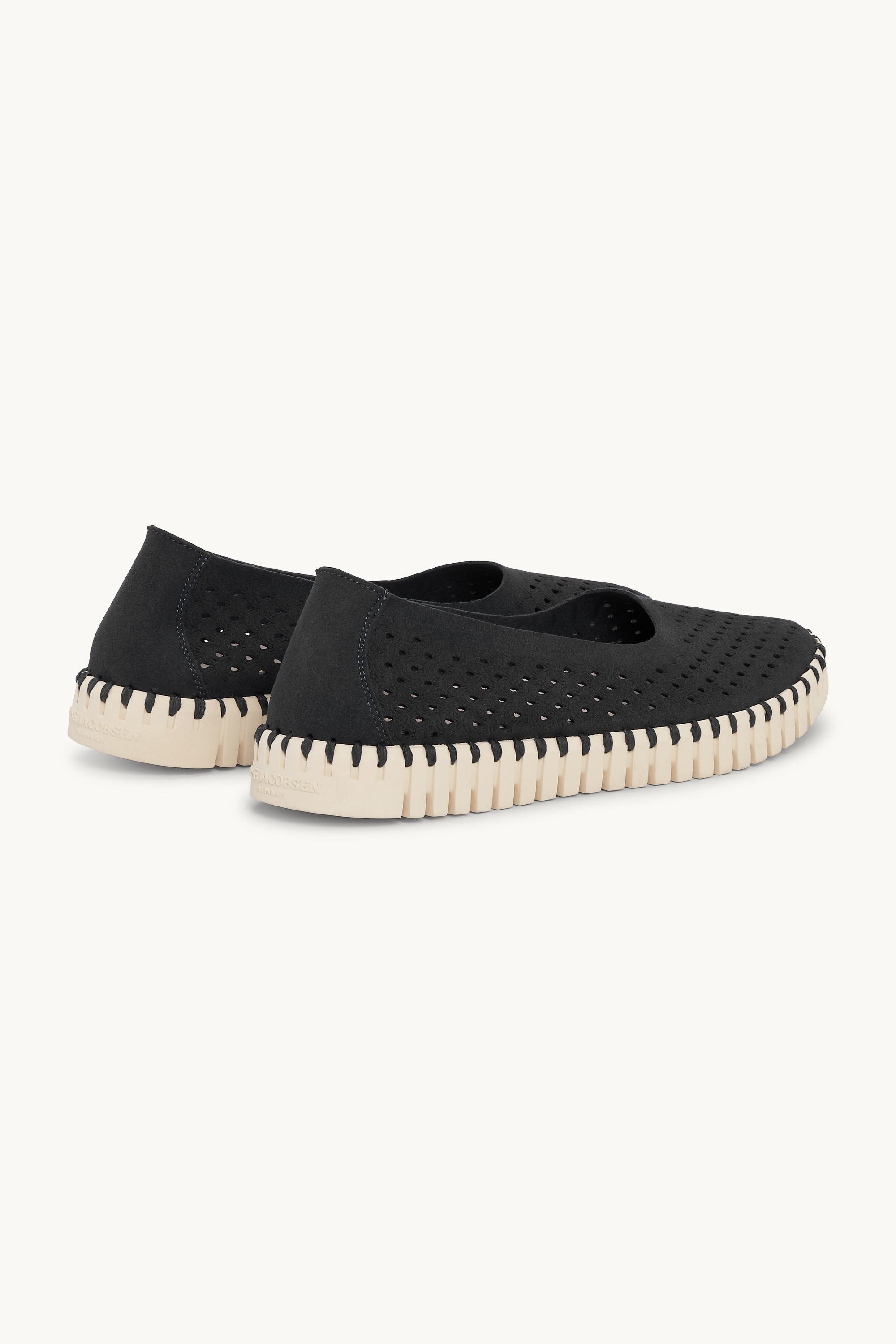 Ballerinas - Black Pearled Ivory