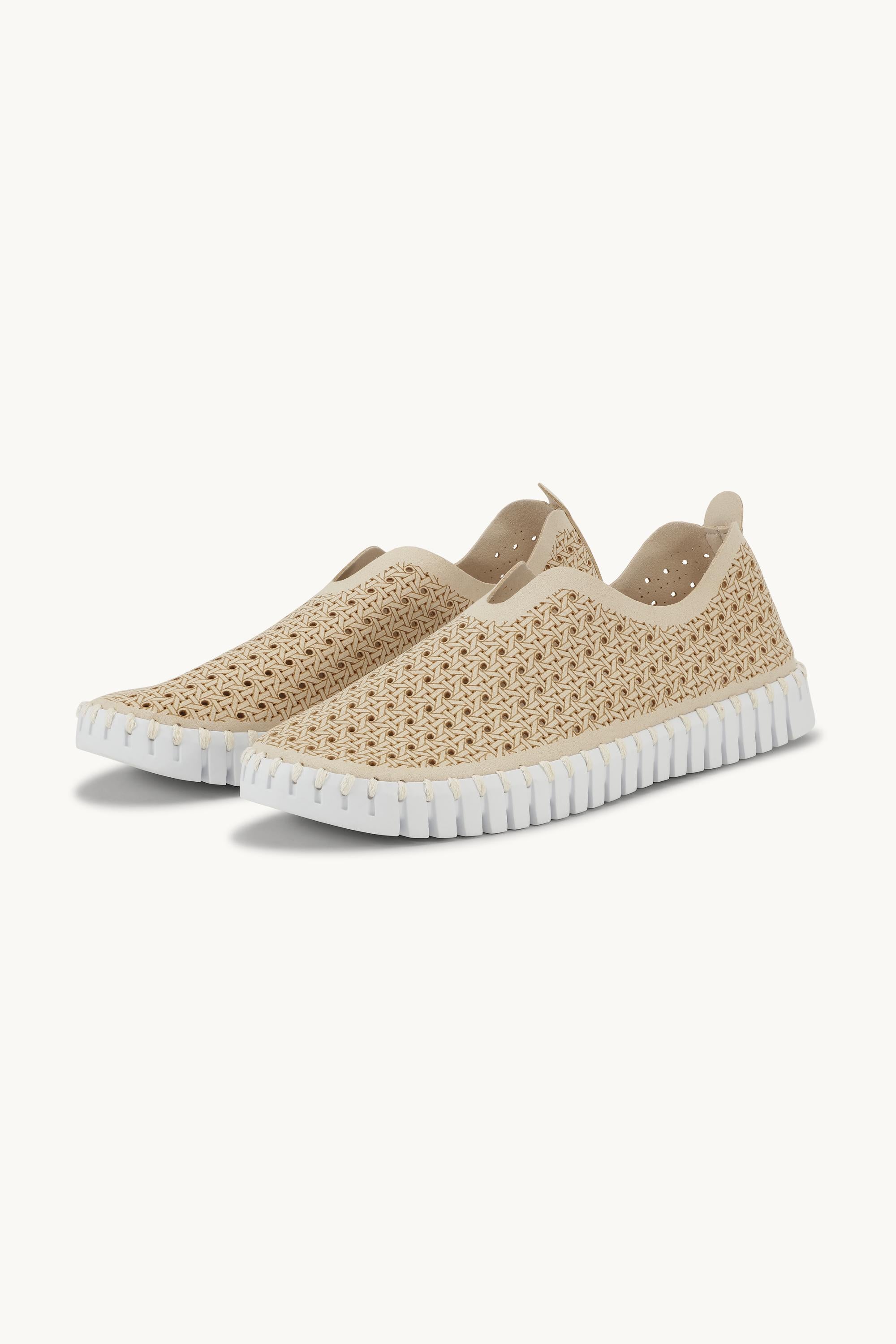 Tulip Slipper - Kit White