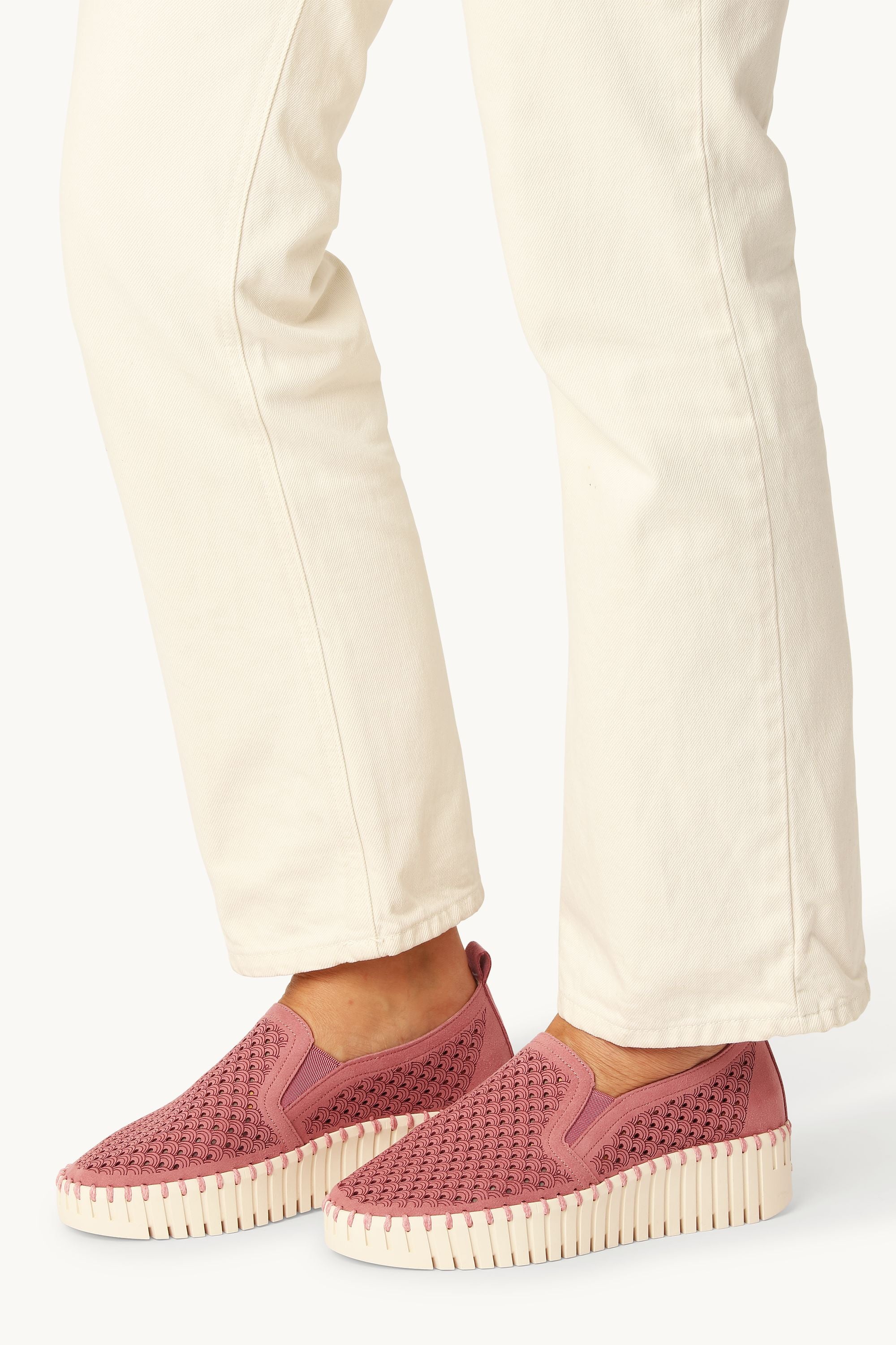 Tulip Slip-On - Rouge Pearled Ivory