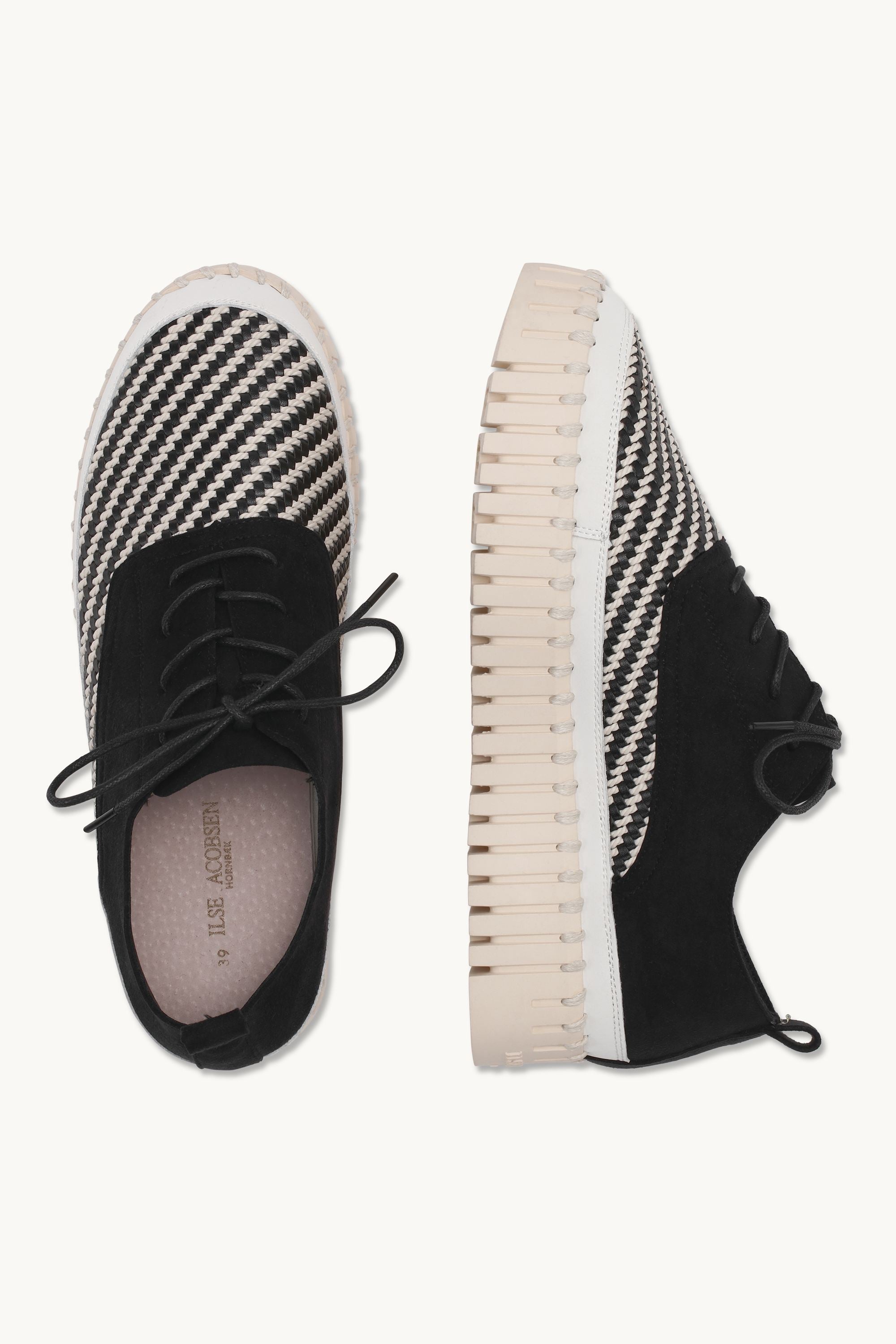 Tulip Slipper Mit Schnürung - Black