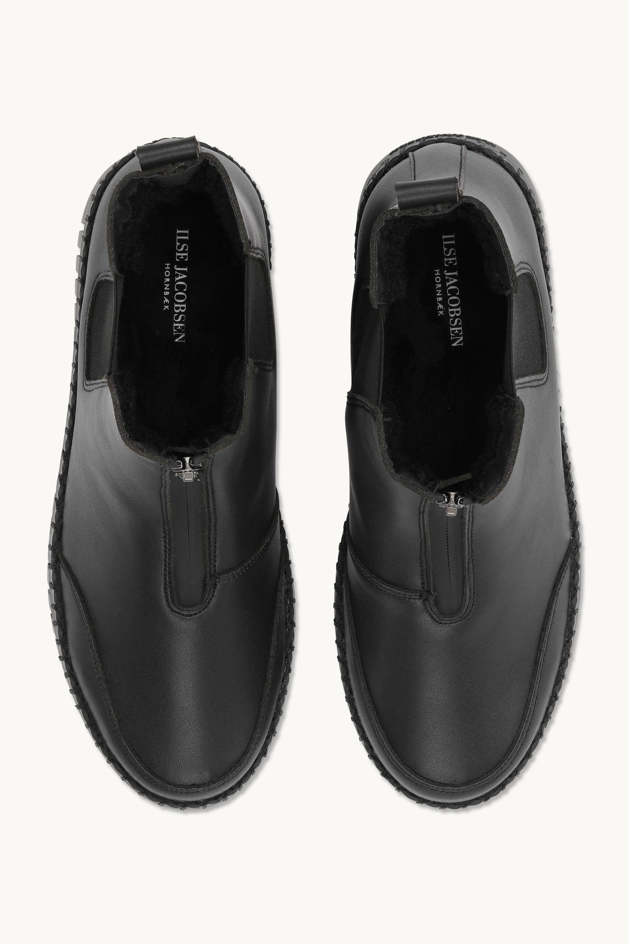 Tulip Winter - Black Black