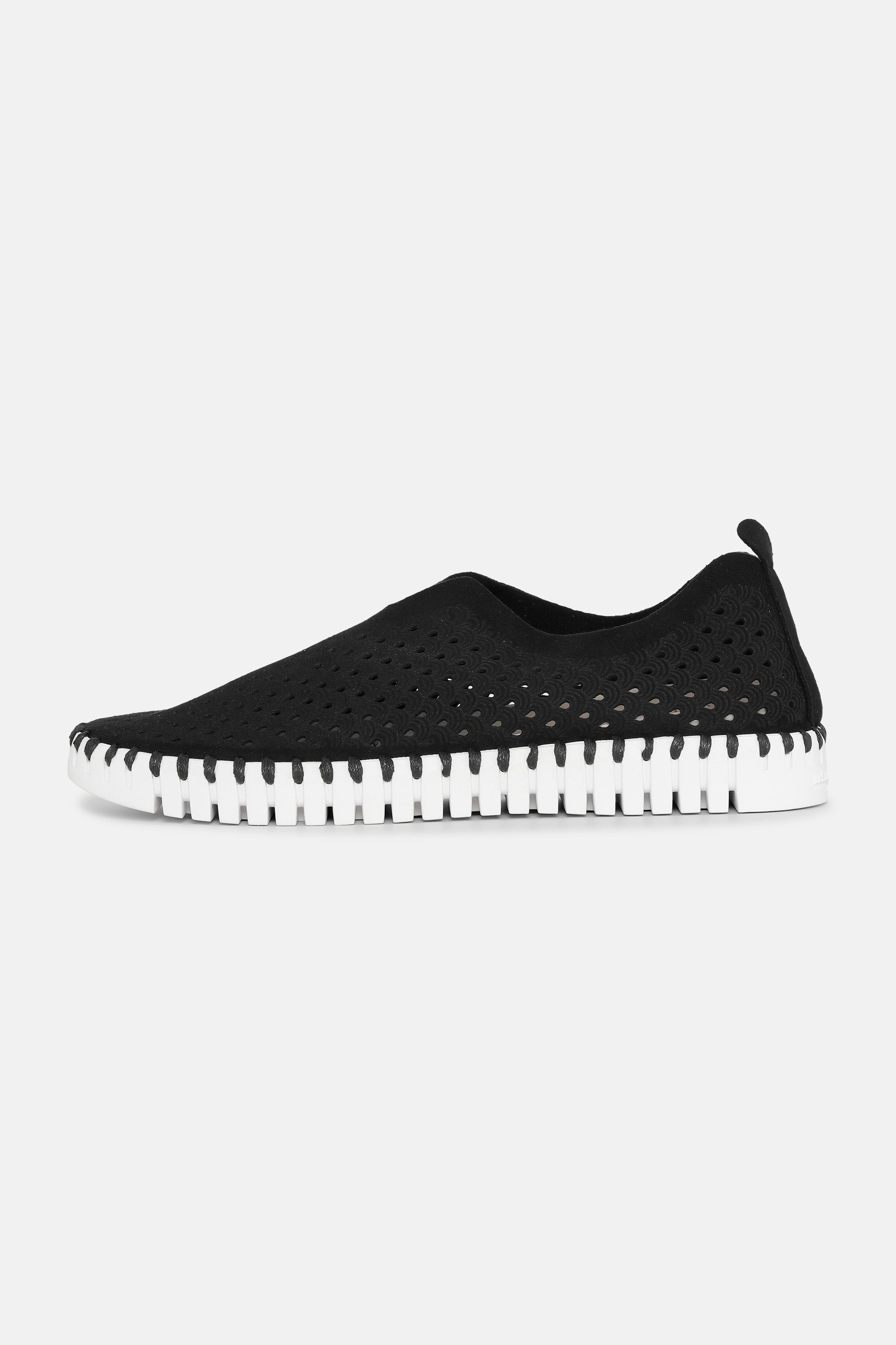 Ilse Jacobsen Hornbæk Footwear Tulip Schuhe Slip-in 001 Black