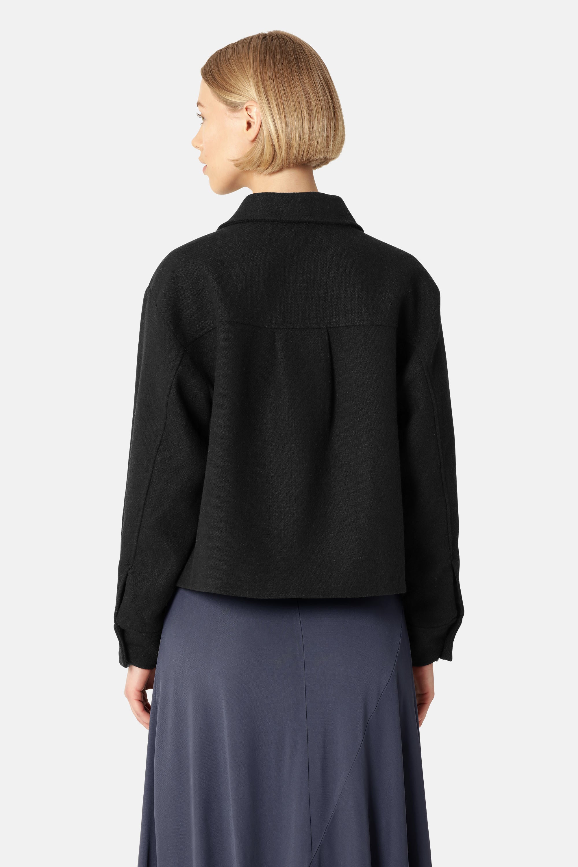 Short Buttoned Jacket - Black